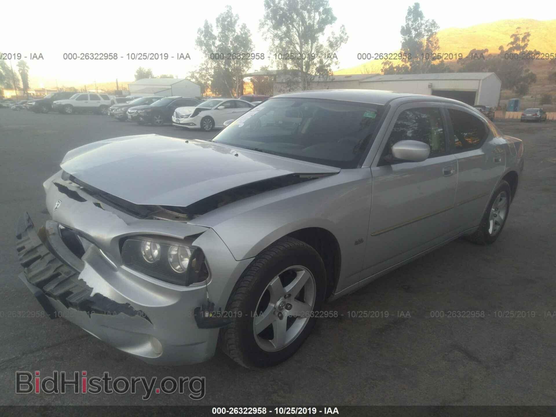 2010 DODGE CHARGER - VIN: 2B3CA3CV2AH286225 - Photo 2