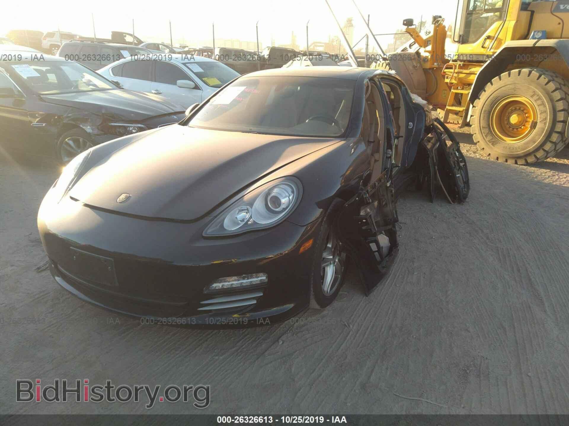 2011 PORSCHE PANAMERA - VIN: WP0AA2A71BL012054 - Фото 2