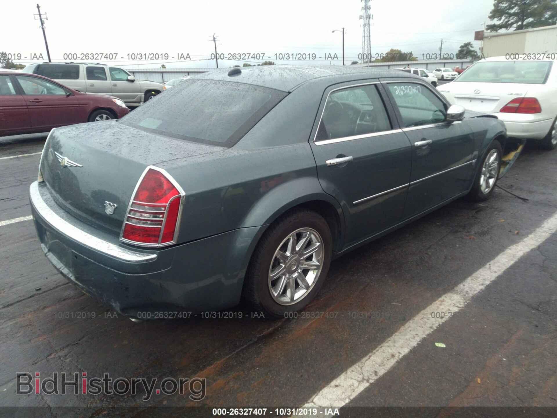 2005 CHRYSLER 300C - VIN: 2C3AA63H95H659014 - Фото 4
