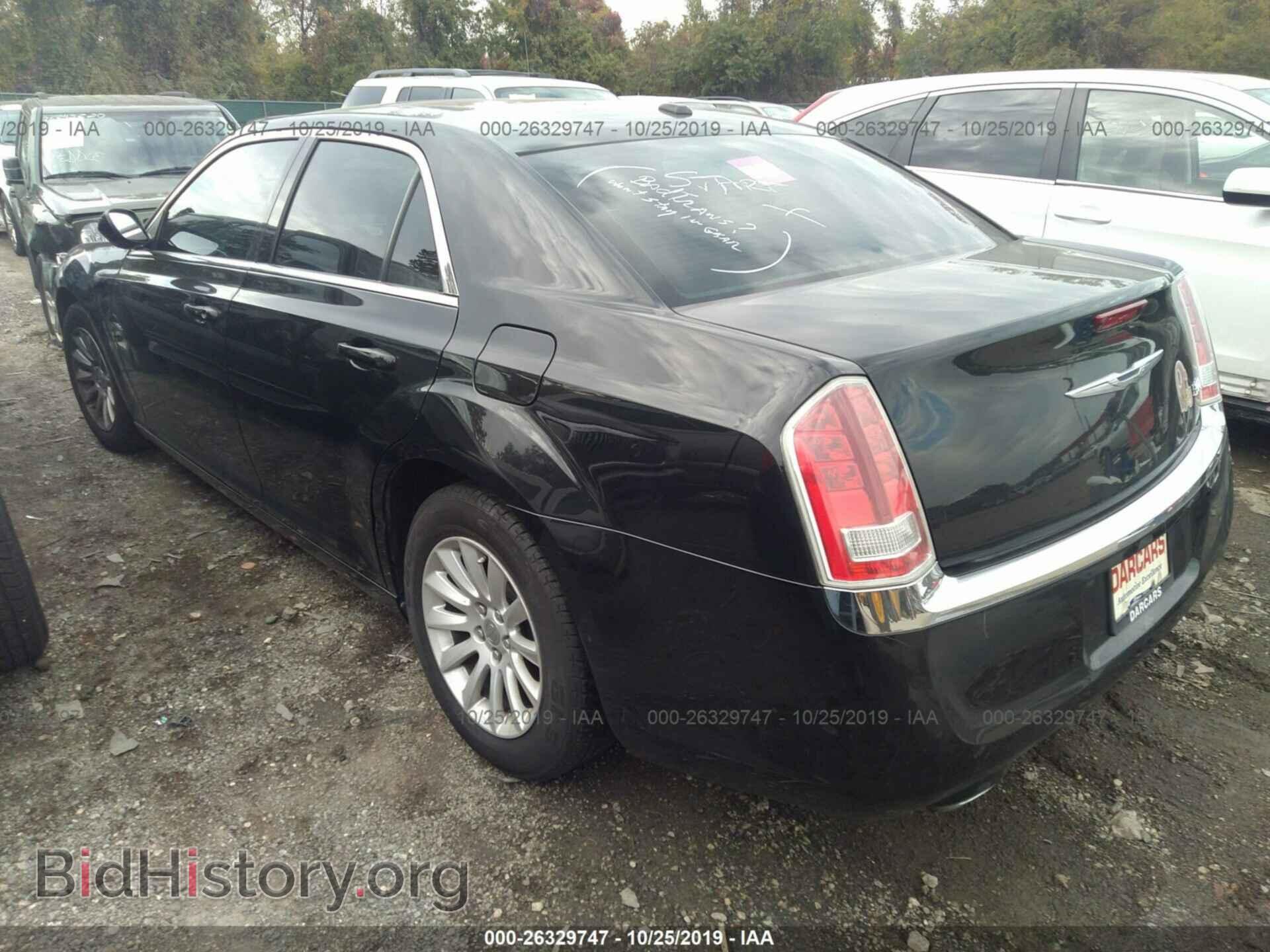 2013 CHRYSLER 300 - VIN: 2C3CCAAG9DH731411 - Фото 3