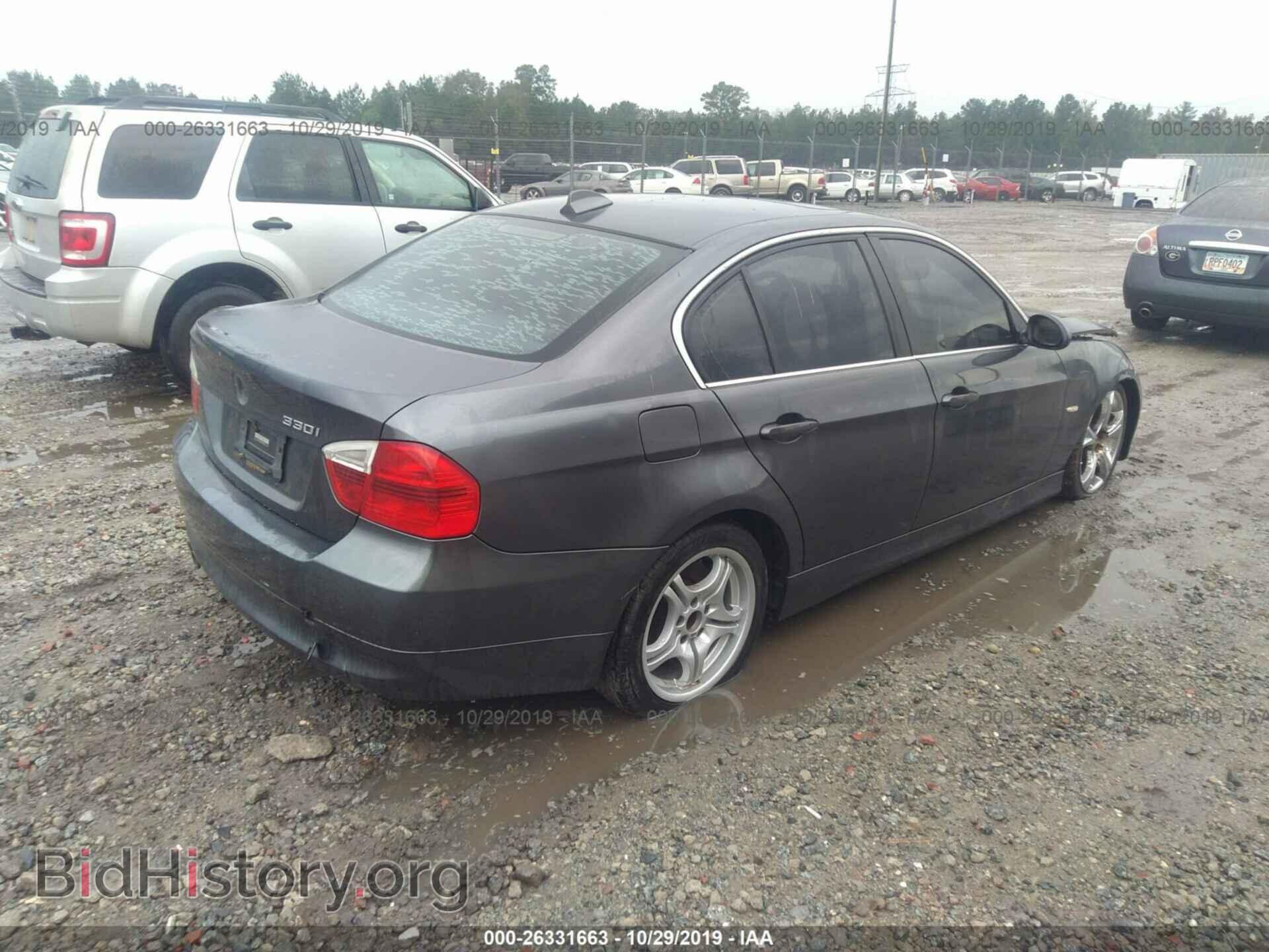 2006 BMW 330 - VIN: WBAVB33546KS38341 - Фото 4