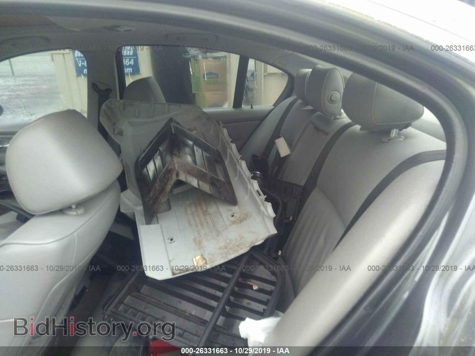 2006 BMW 330 - VIN: WBAVB33546KS38341 - Фото 8