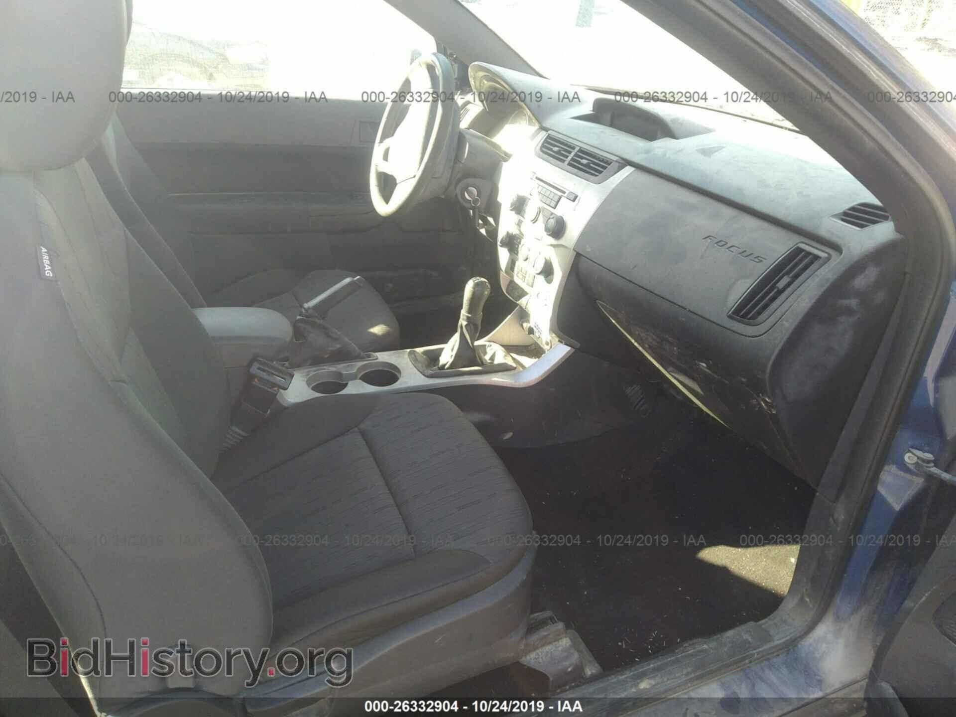 2009 FORD FOCUS - VIN: 1FAHP32NX9W152327 - Photo 5