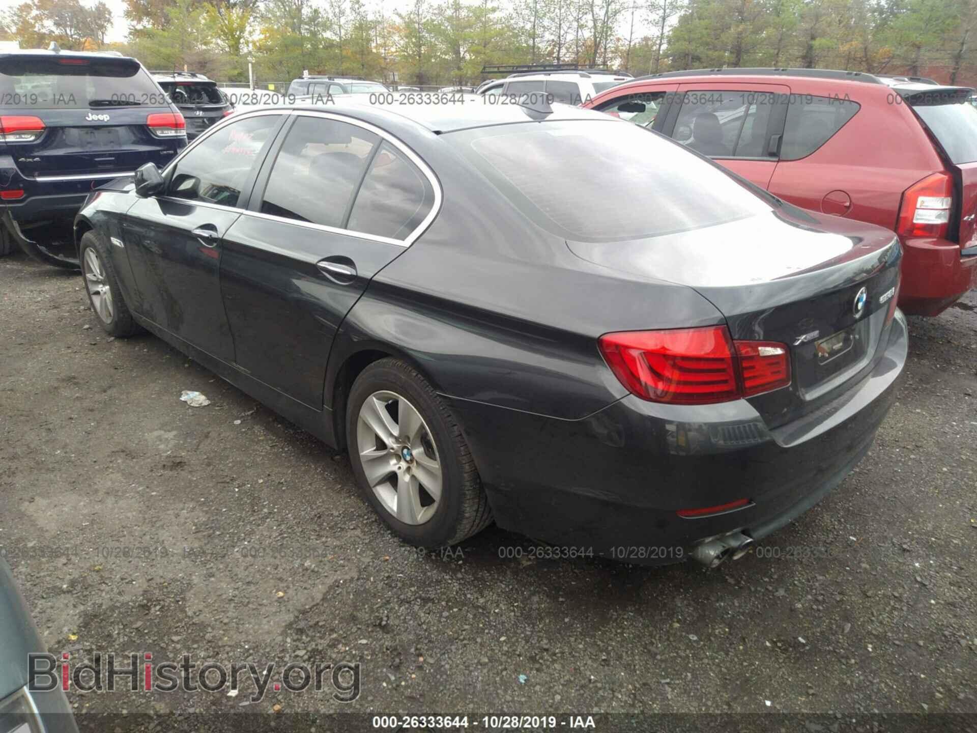 2013 BMW 528 - VIN: WBAXH5C51DDW13171 - Фото 3