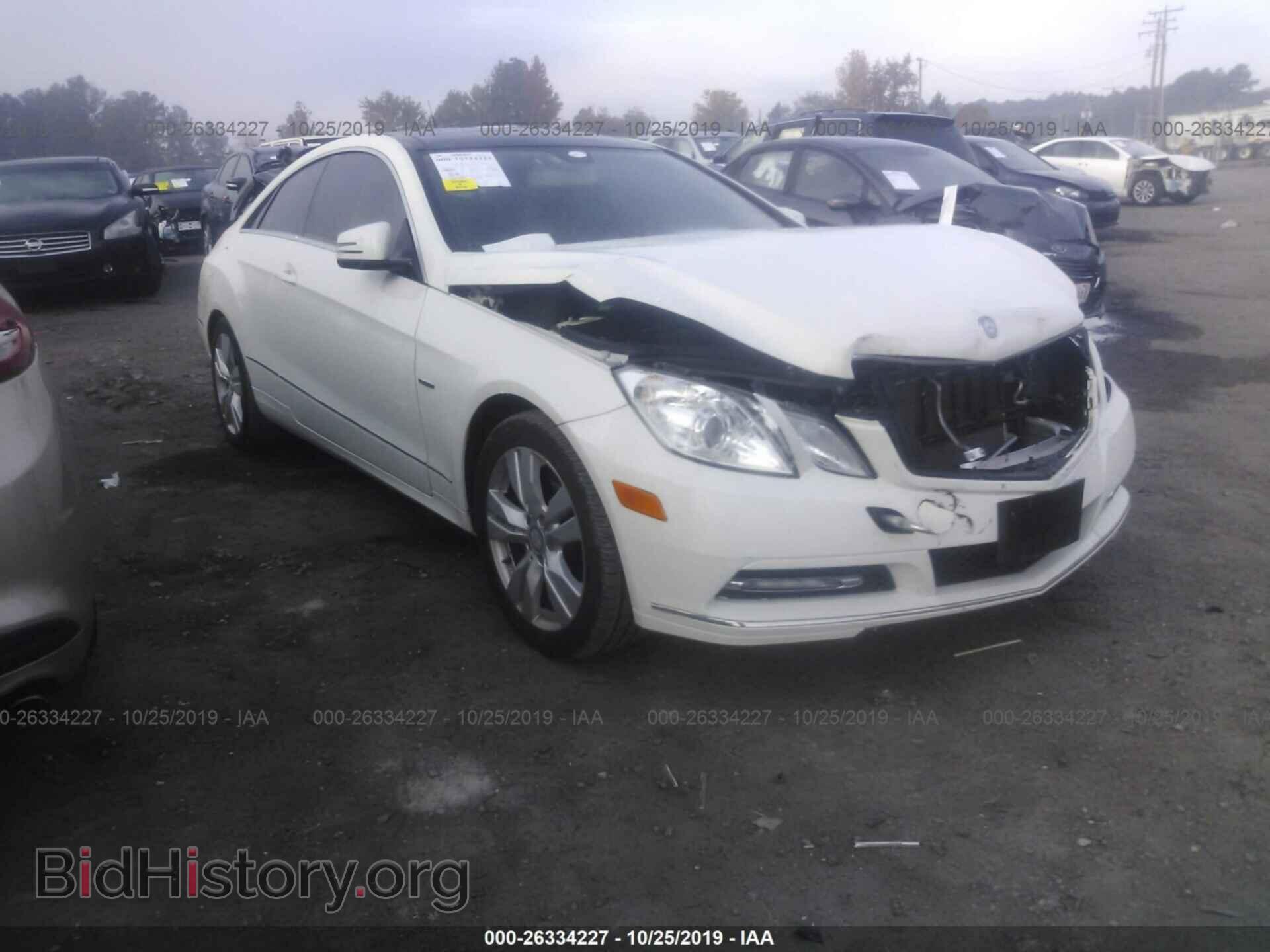 Photo WDDKJ5KB8CF133680 - MERCEDES-BENZ E 2012