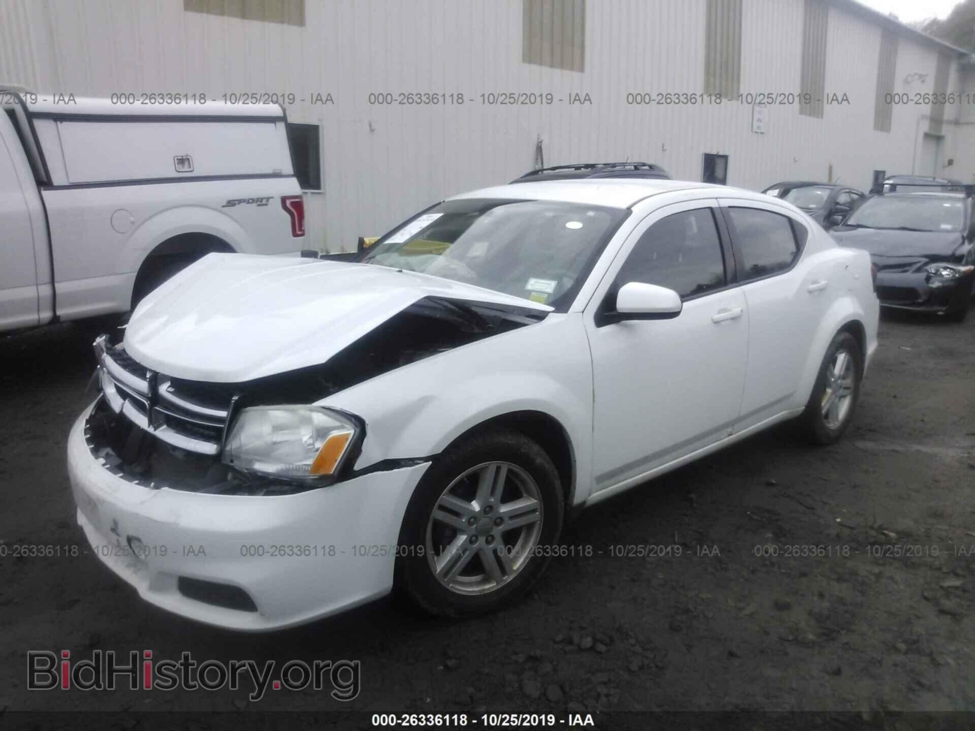 2011 DODGE AVENGER - VIN: 1B3BD1FB8BN564823 - Фото 2