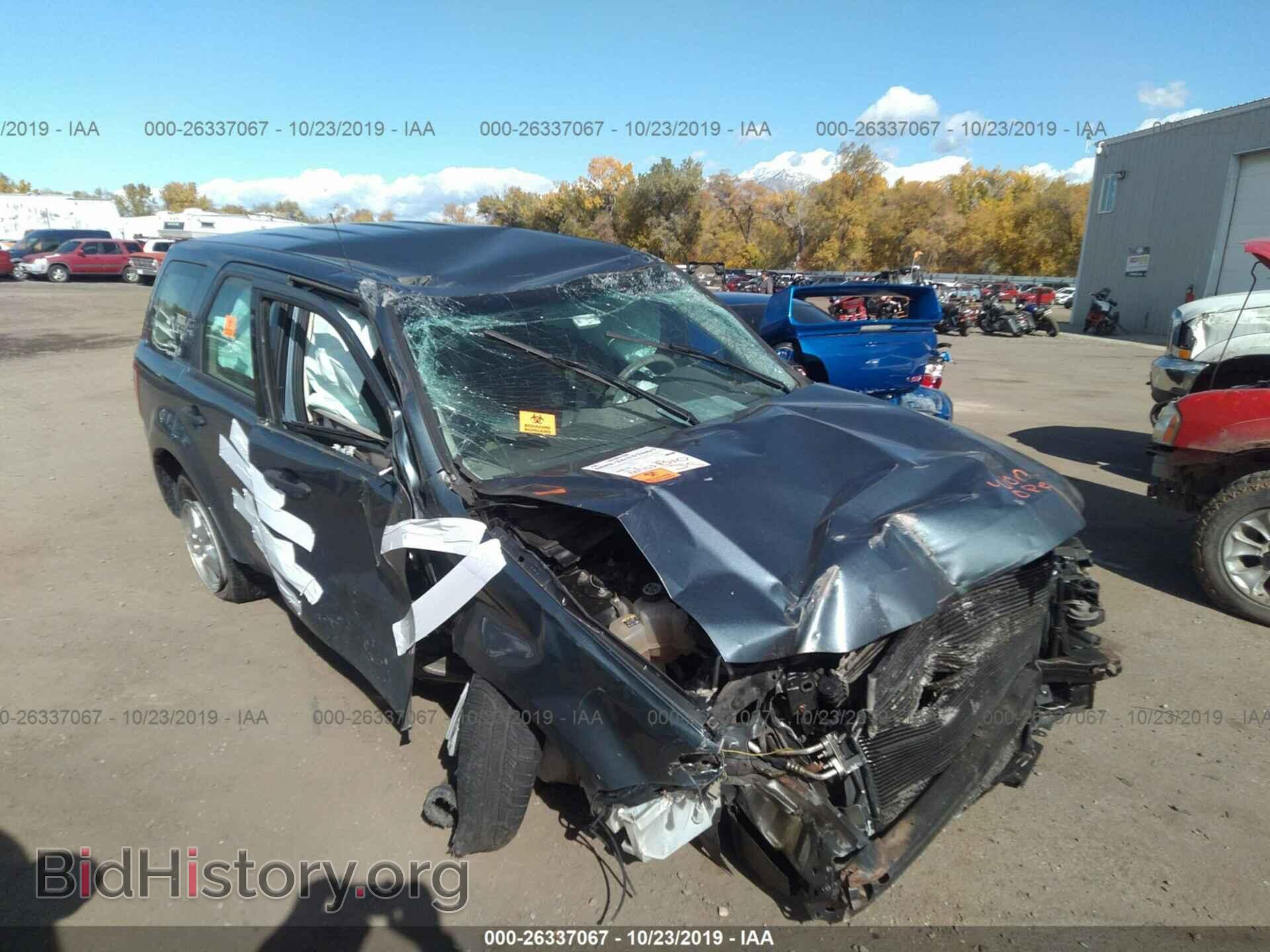2012 Ford Escape - VIN: 1FMCU0C79CKB51160 - Photo 6