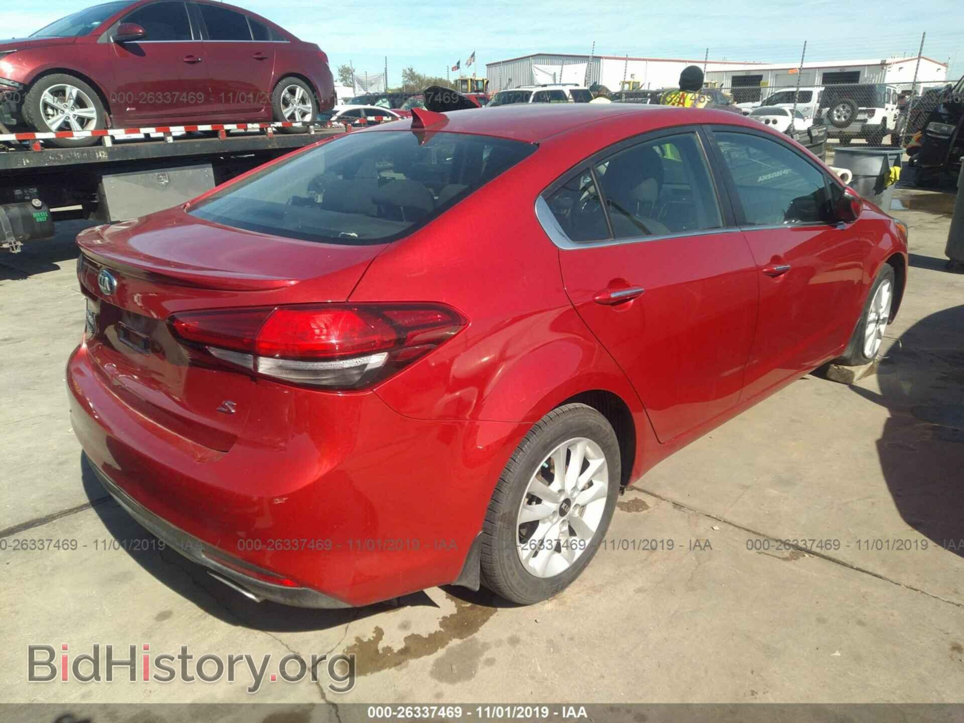 2017 KIA FORTE - VIN: 3KPFL4A76HE010409 - Фото 4