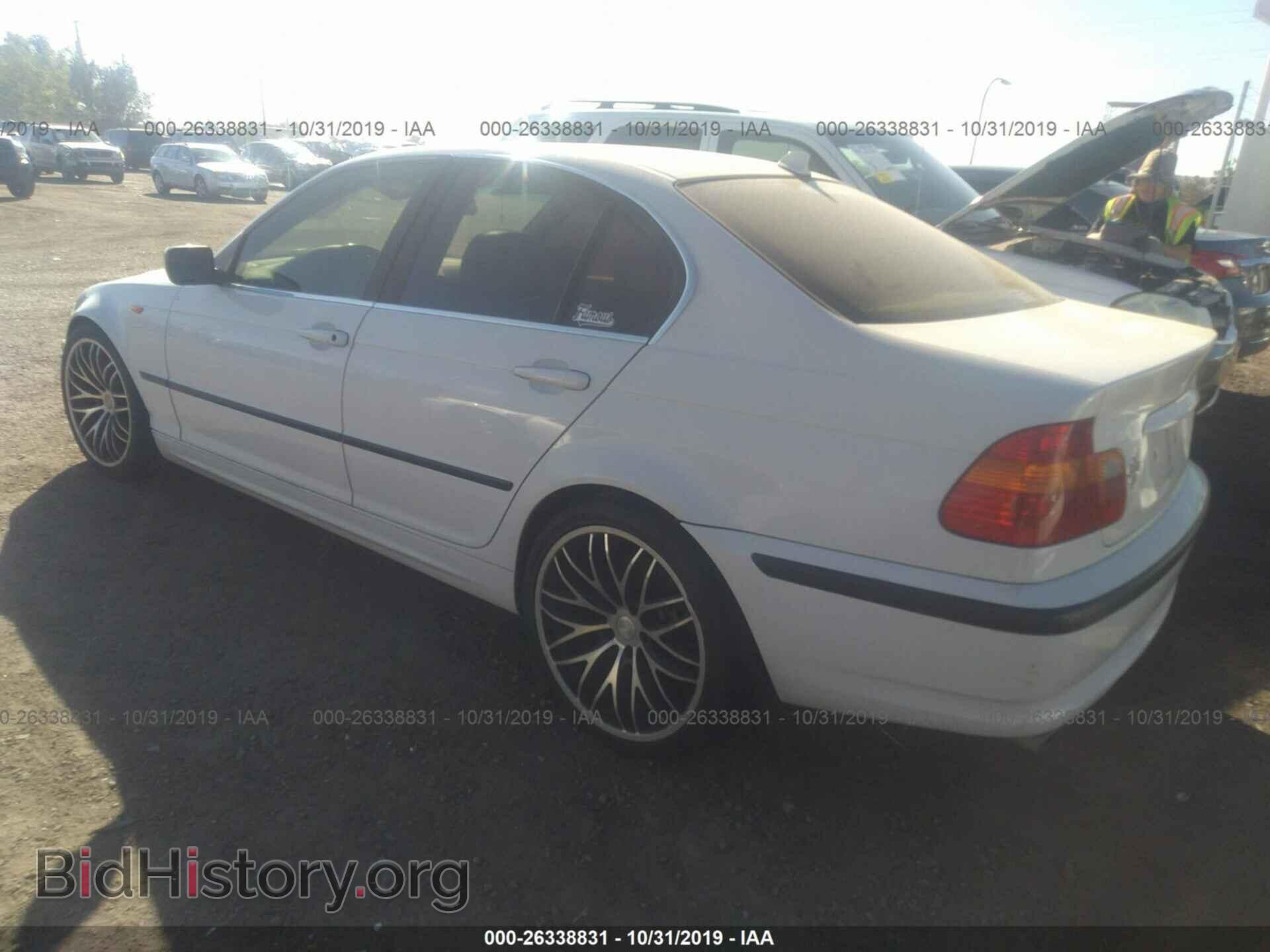 2004 BMW 330 - VIN: WBAEV534X4KM36297 - Photo 3