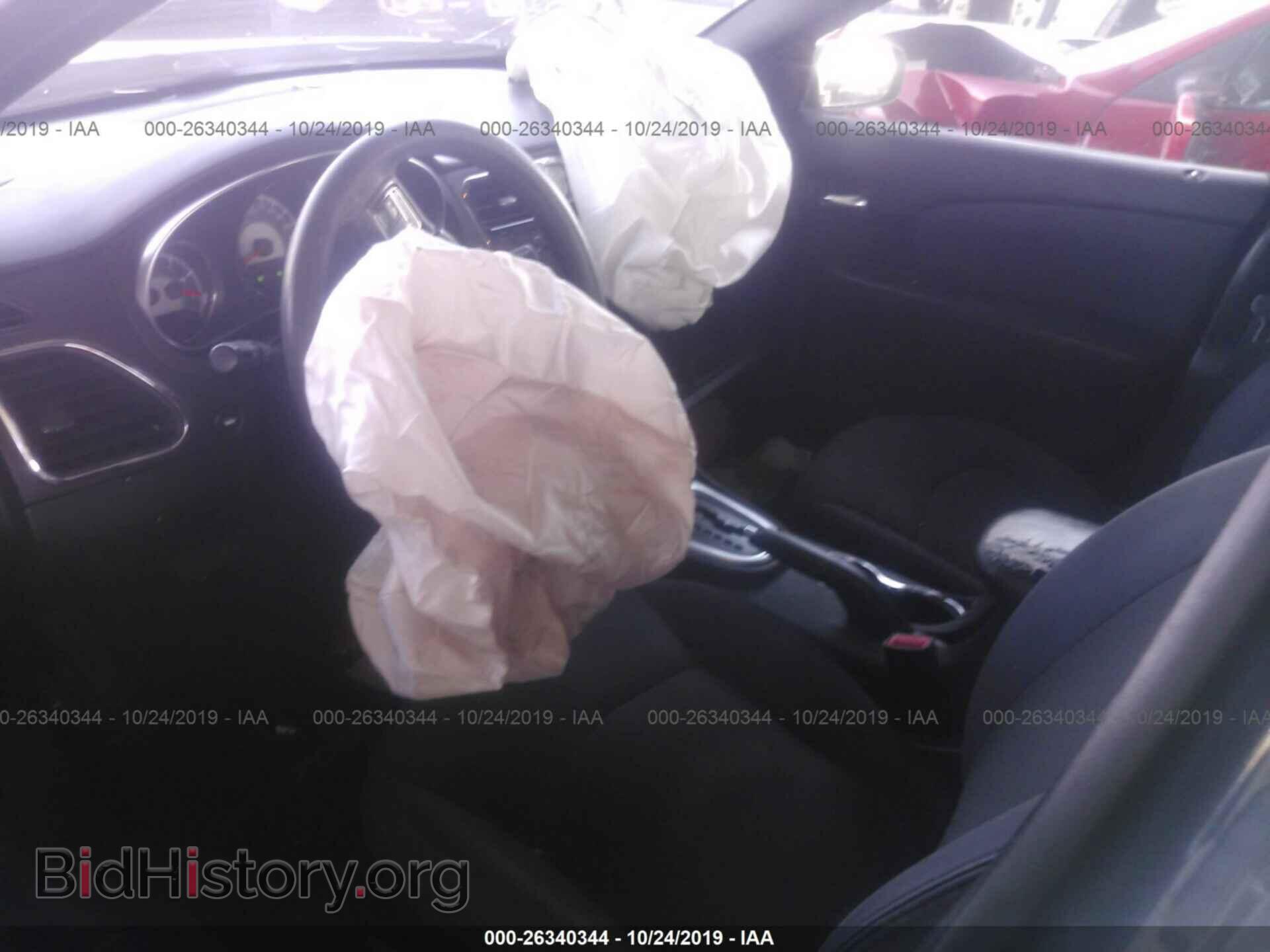 2012 CHRYSLER 200 - VIN: 1C3CCBAB9CN256892 - Photo 5