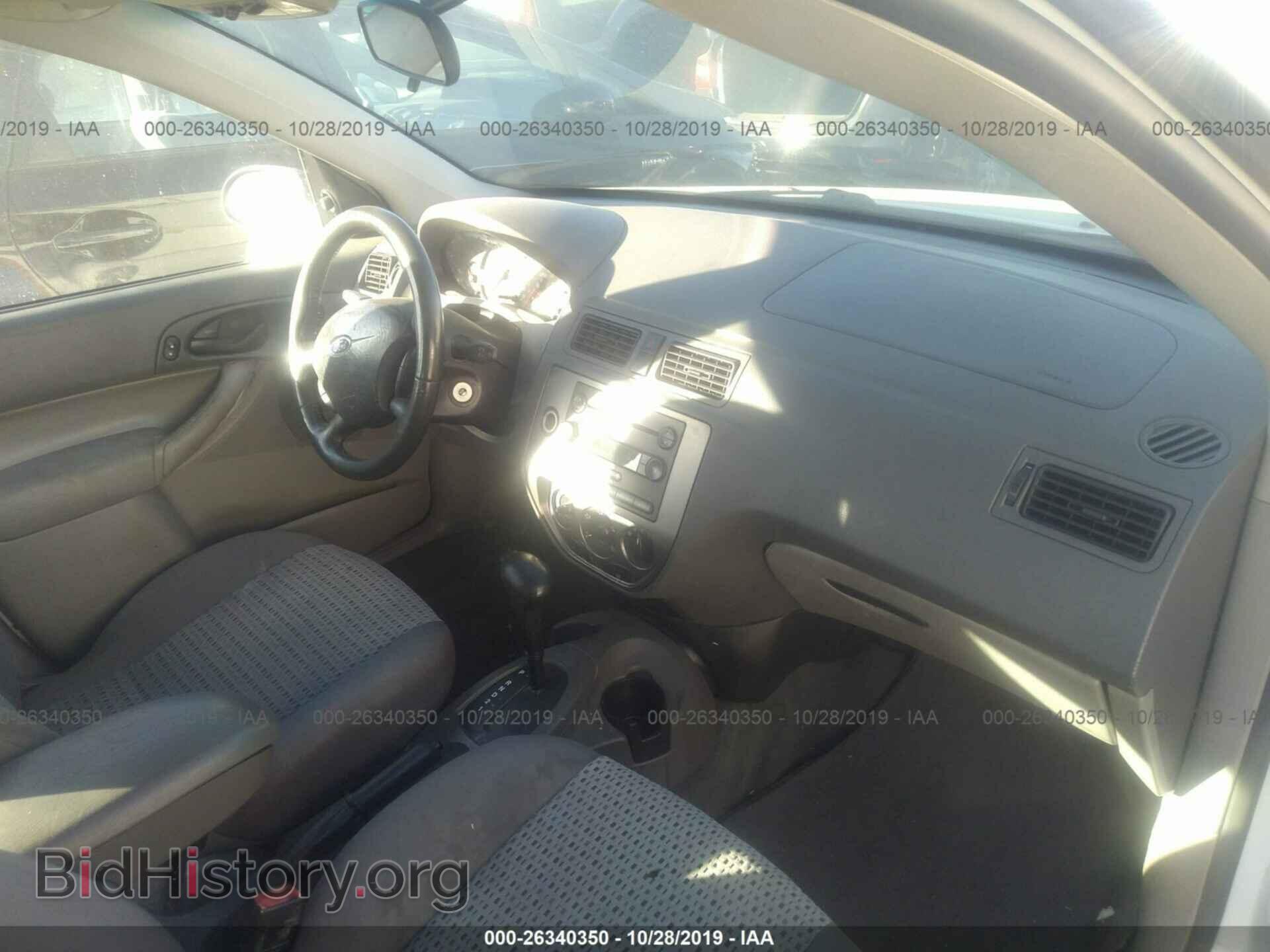 2005 FORD FOCUS - VIN: 1FAFP36NX5W116441 - Фото 5