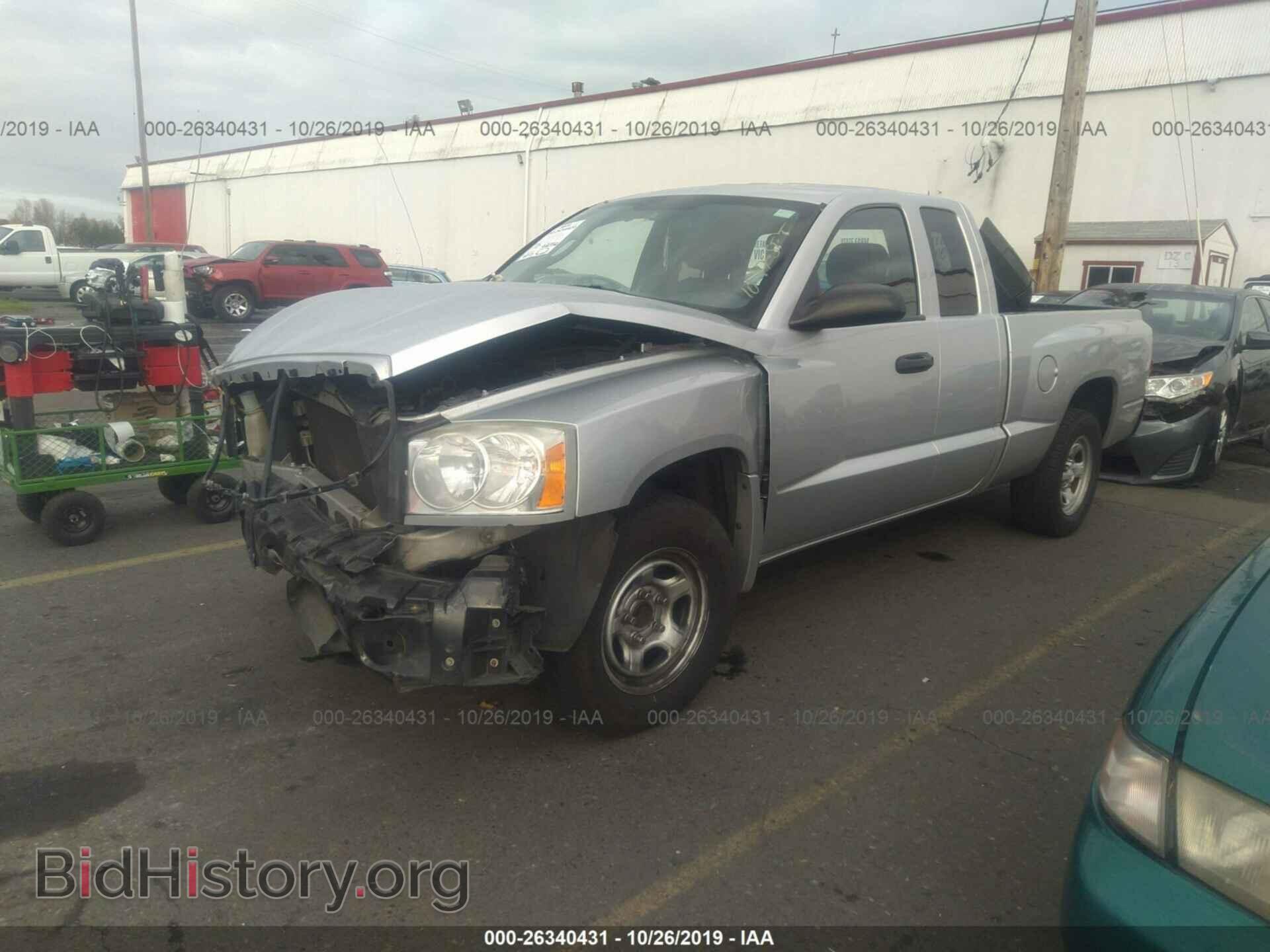 2005 DODGE DAKOTA - VIN: 1D7HE22K75S329939 - Фото 2