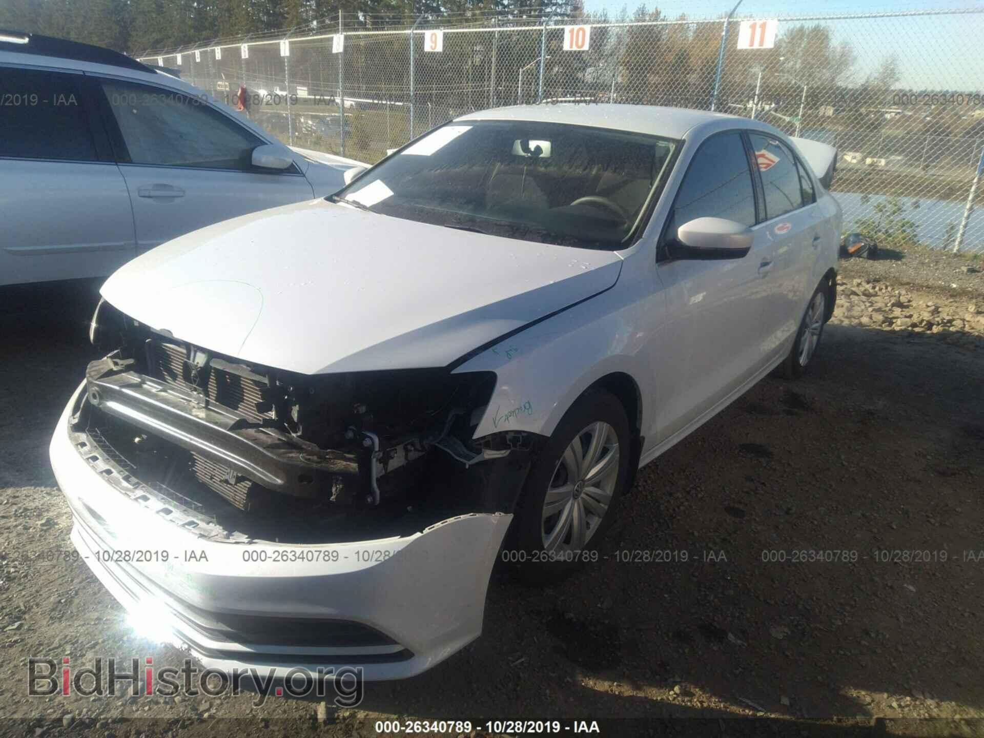 2017 VOLKSWAGEN JETTA - VIN: 3VW2B7AJ7HM299172 - Фото 2