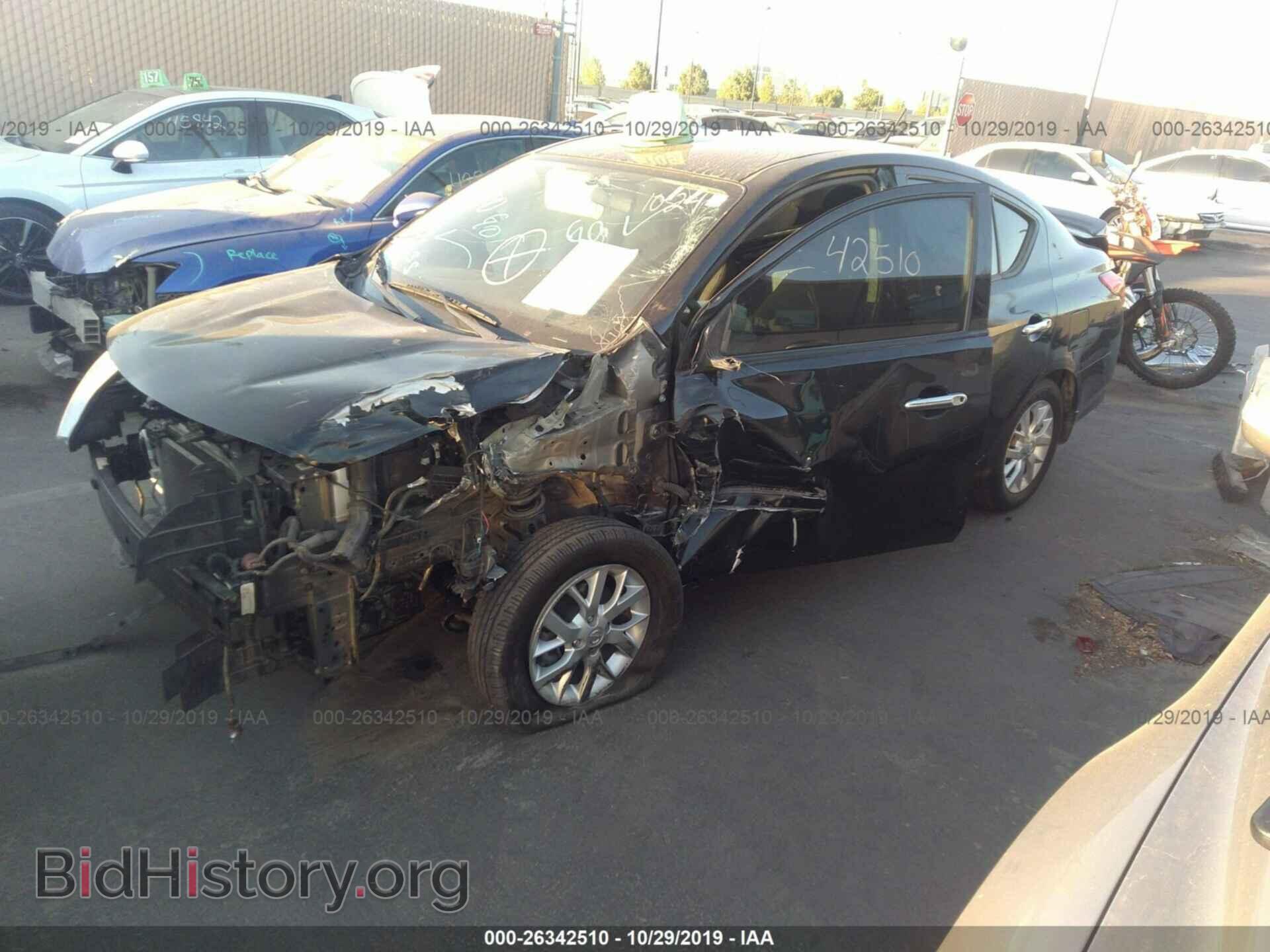 2017 NISSAN VERSA - VIN: 3N1CN7AP3HL802191 - Photo 2