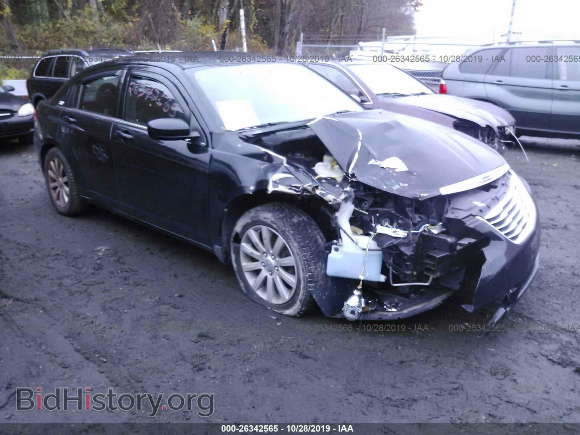 Фотография 1C3CCBBB0DN568180 - CHRYSLER 200 2013