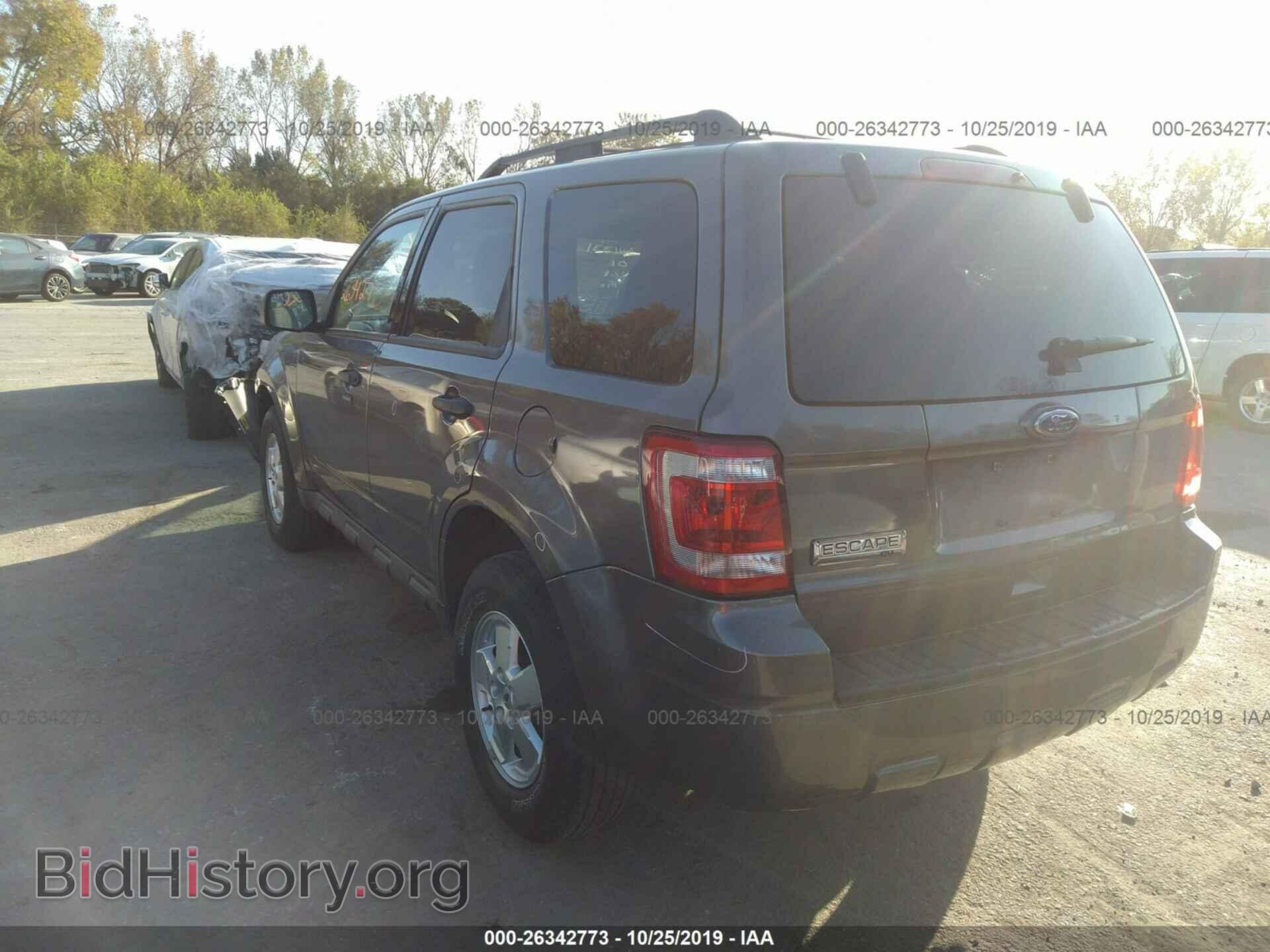 2011 FORD ESCAPE - VIN: 1FMCU9D73BKA14331 - Фото 3