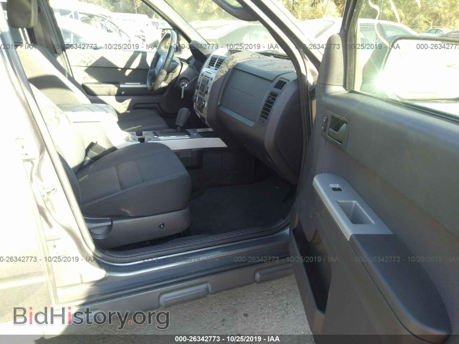 2011 FORD ESCAPE - VIN: 1FMCU9D73BKA14331 - Фото 5