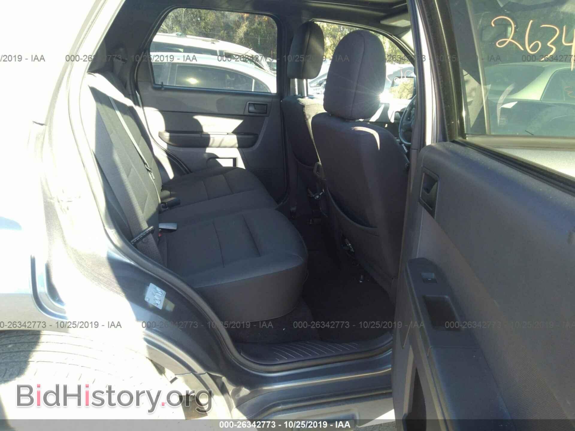 2011 FORD ESCAPE - VIN: 1FMCU9D73BKA14331 - Фото 8