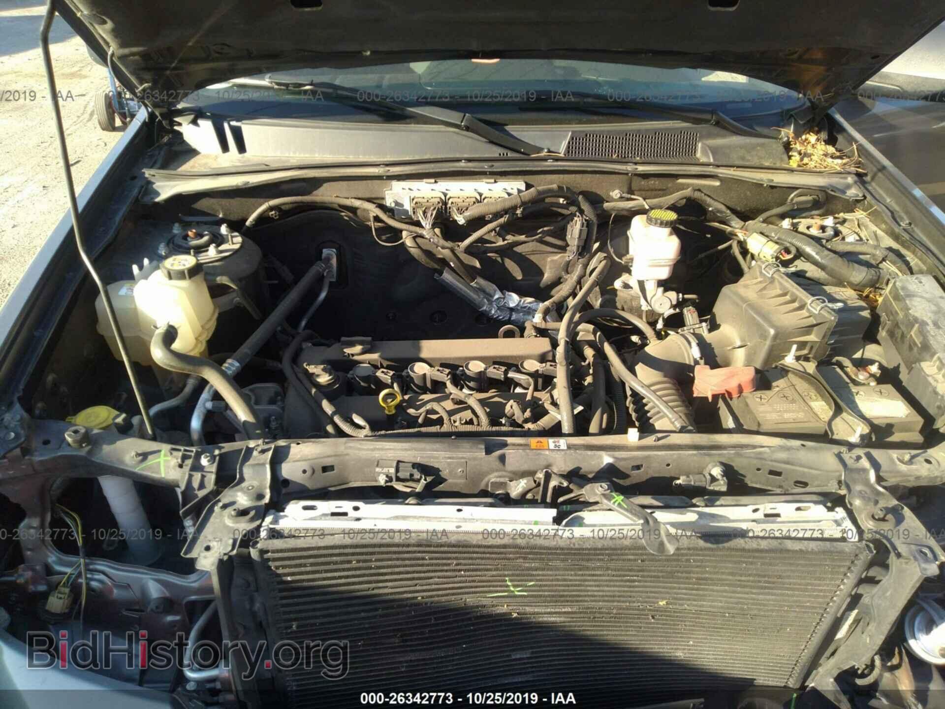 2011 FORD ESCAPE - VIN: 1FMCU9D73BKA14331 - Фото 10