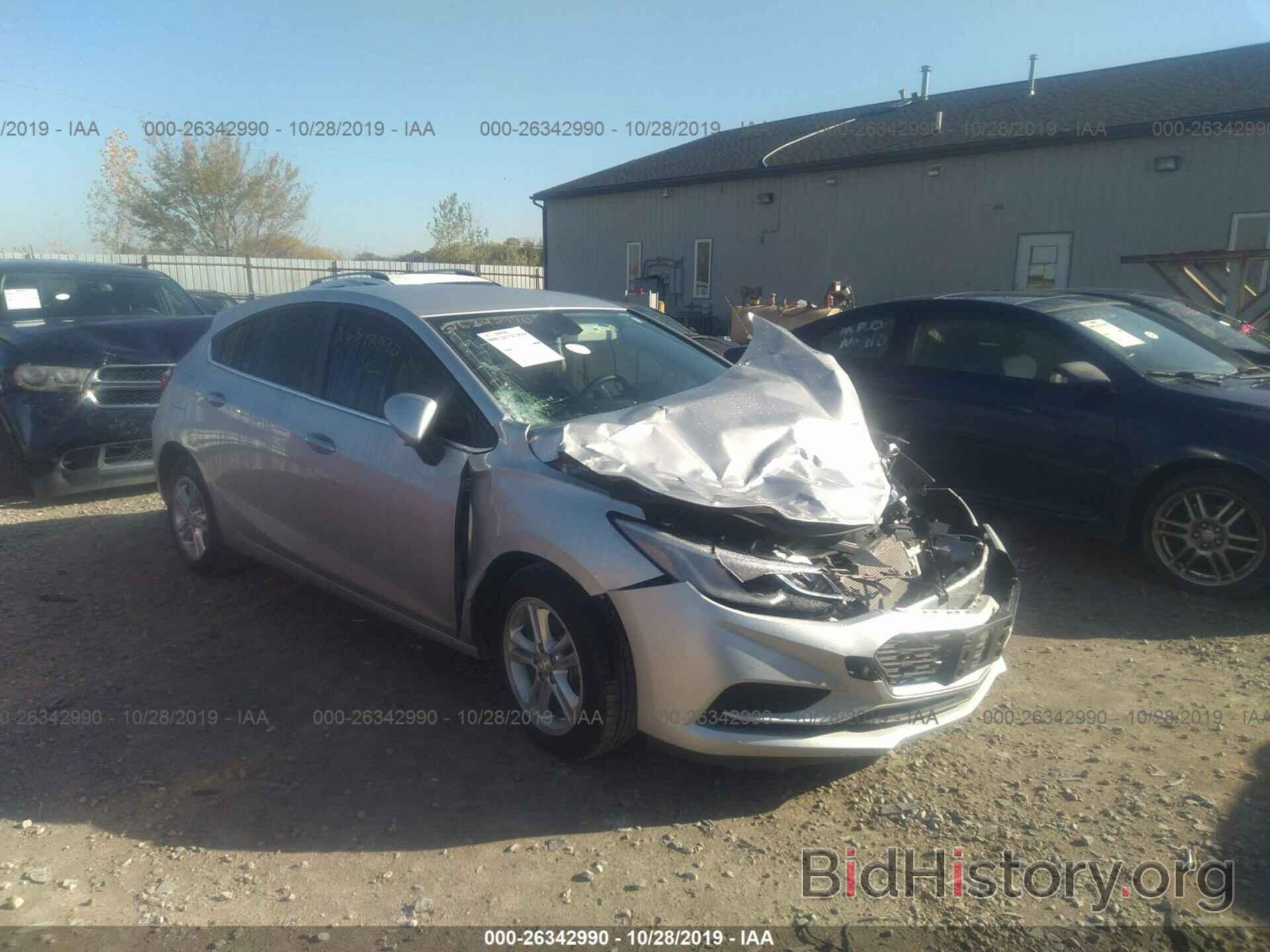 Photo 3G1BE6SM6JS543580 - CHEVROLET CRUZE 2018