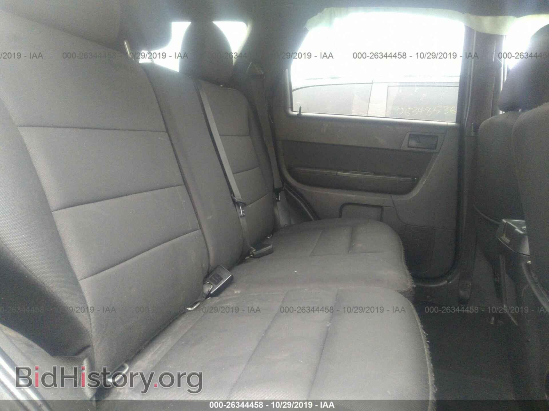 2011 FORD ESCAPE - VIN: 1FMCU9D71BKB81965 - Фото 8