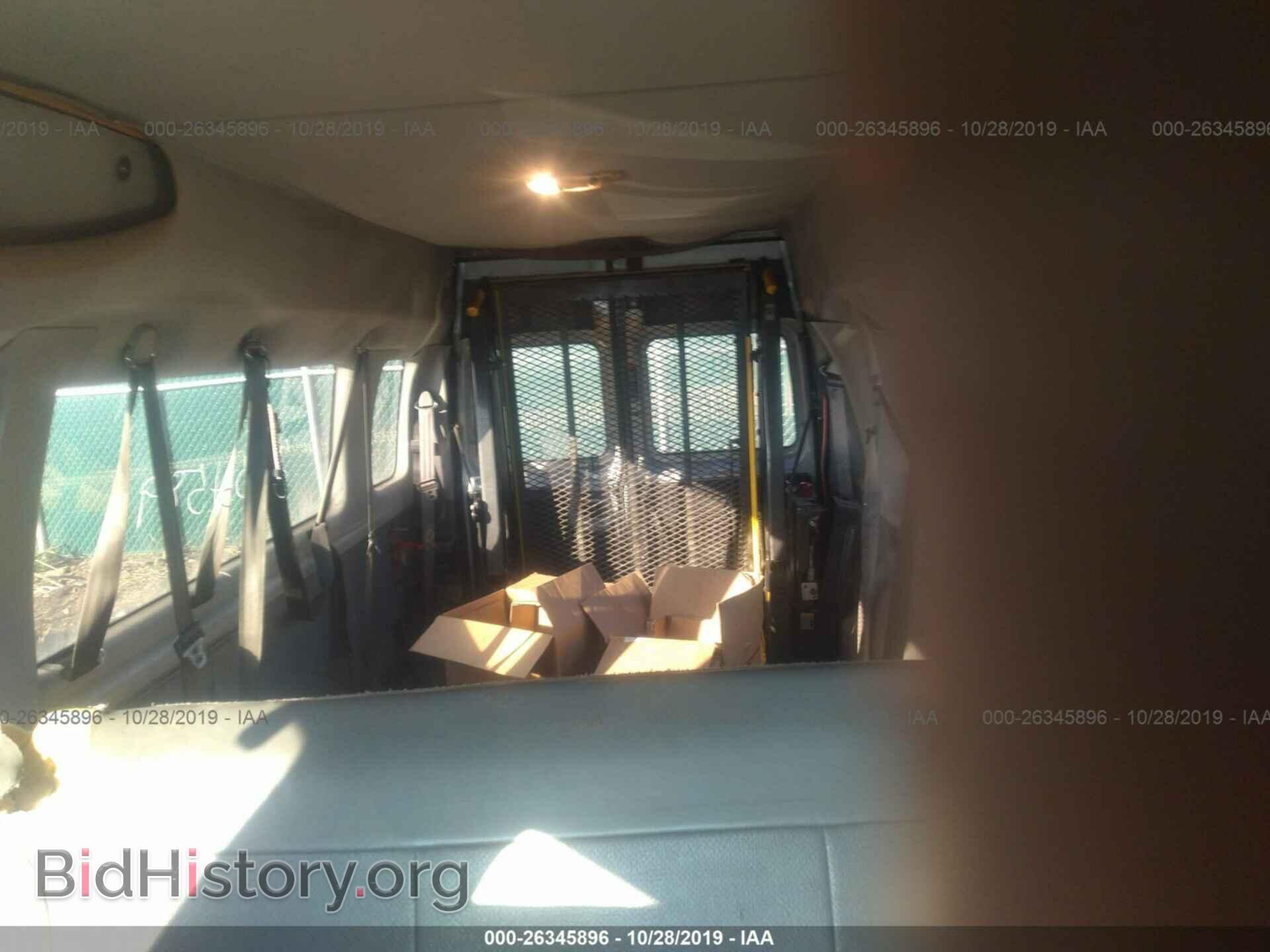 2006 Ford Econoline - VIN: 1FBSS31L66DA47780 - Фото 8