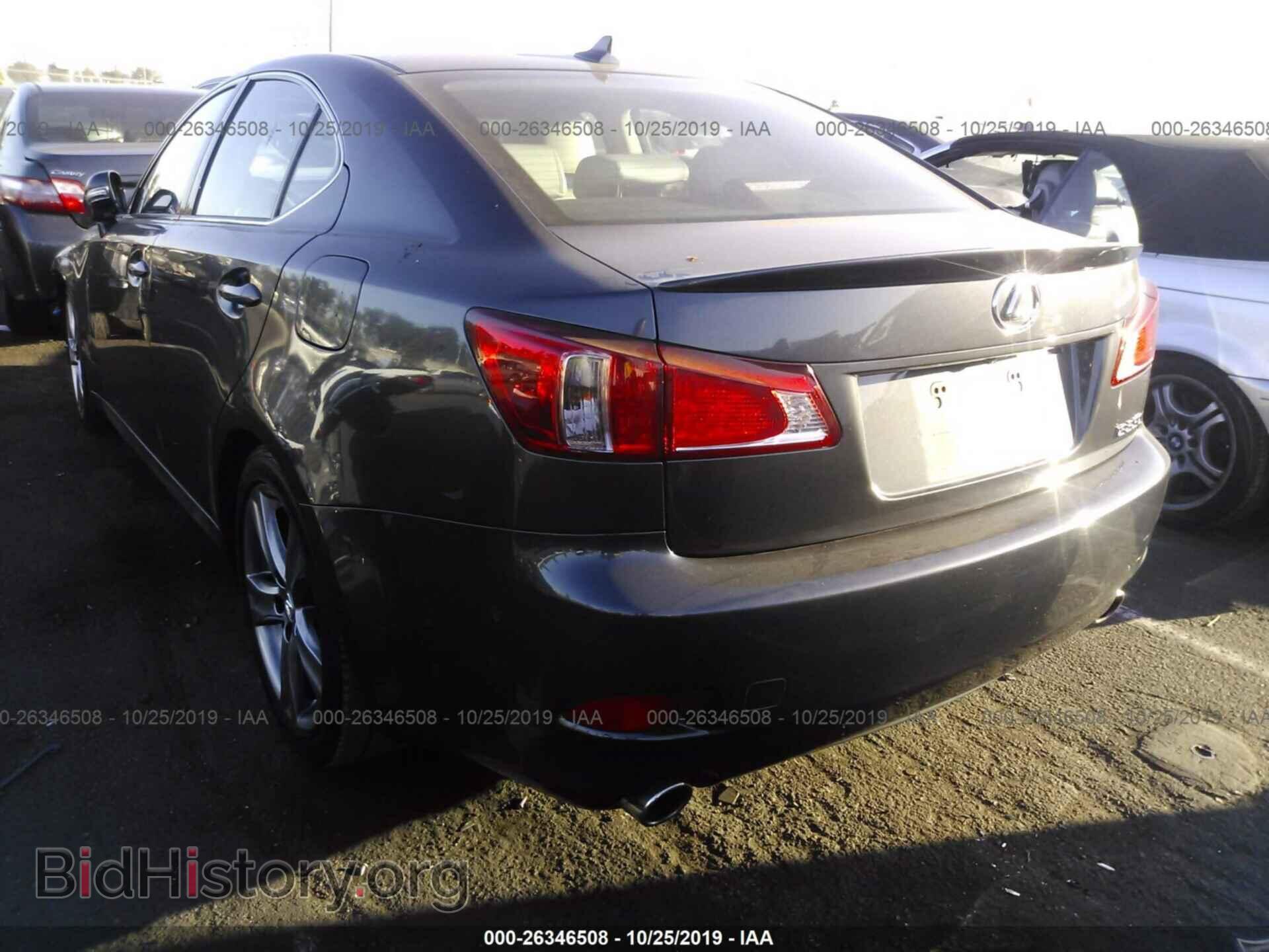 2011 LEXUS IS - VIN: JTHBE5C21B5026745 - Фото 3