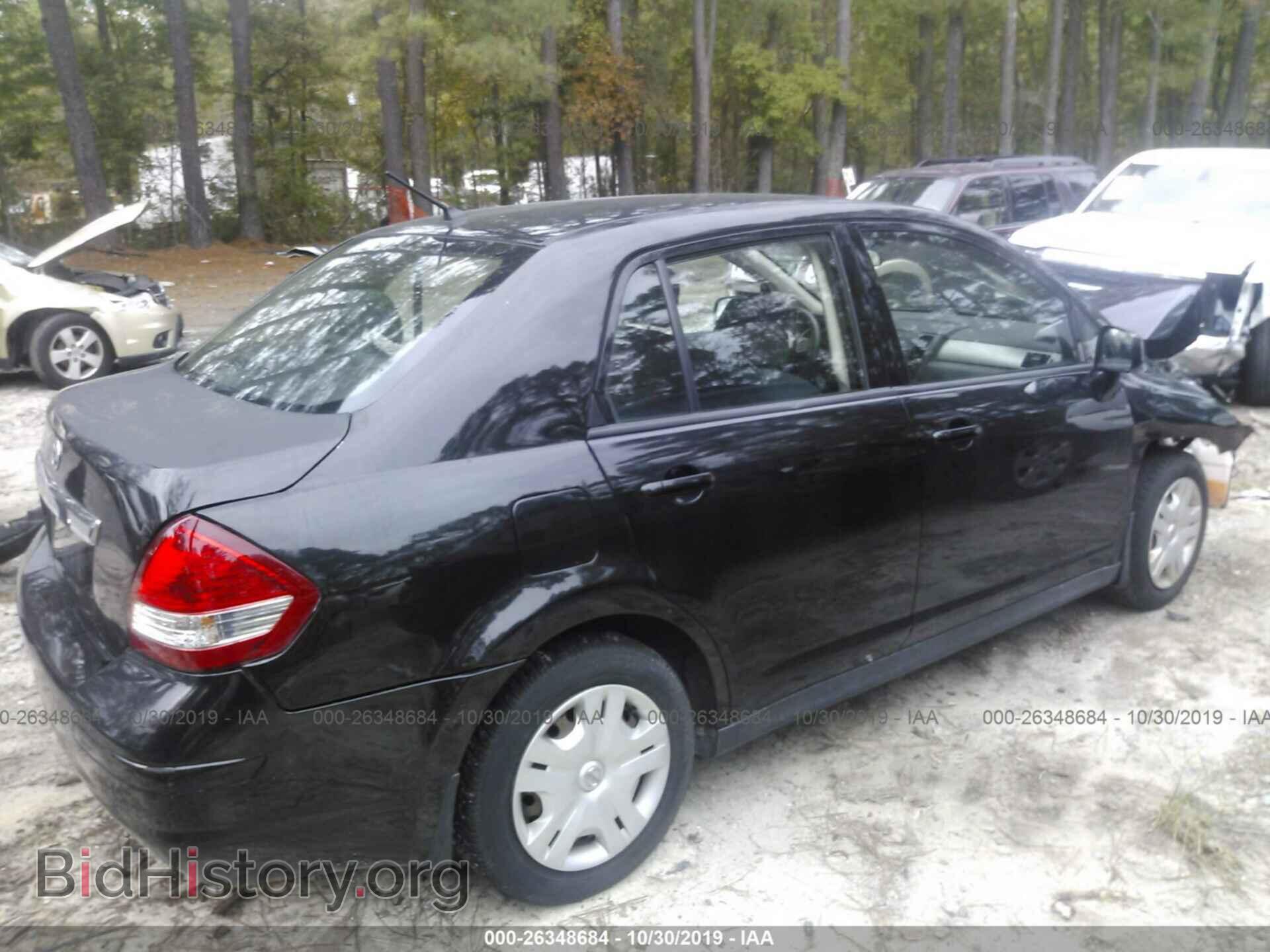 2011 Nissan Versa - VIN: 3N1BC1AP1BL449679 - Фото 4