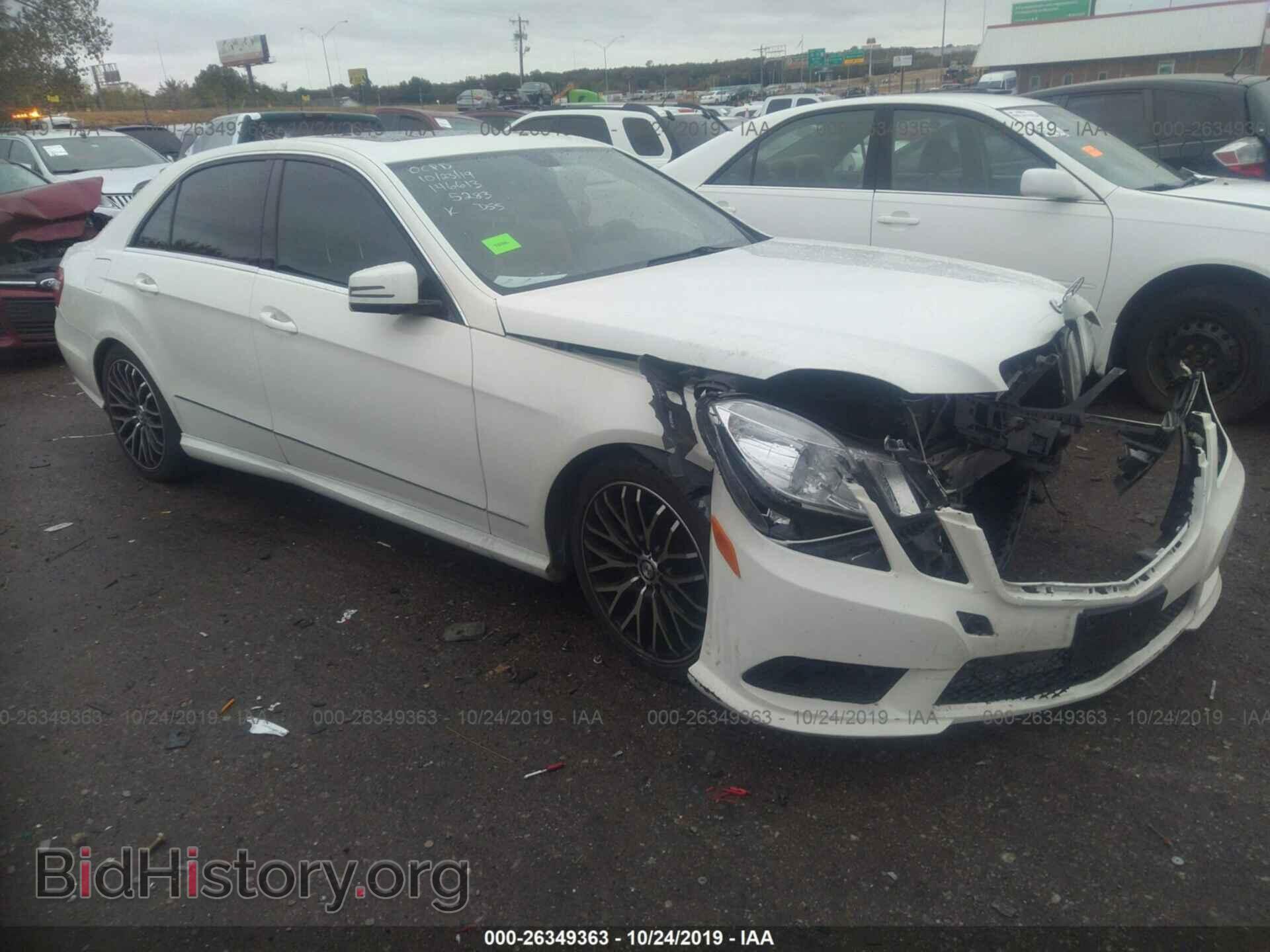 Photo WDDHF8HB7BA435283 - MERCEDES-BENZ E 2011