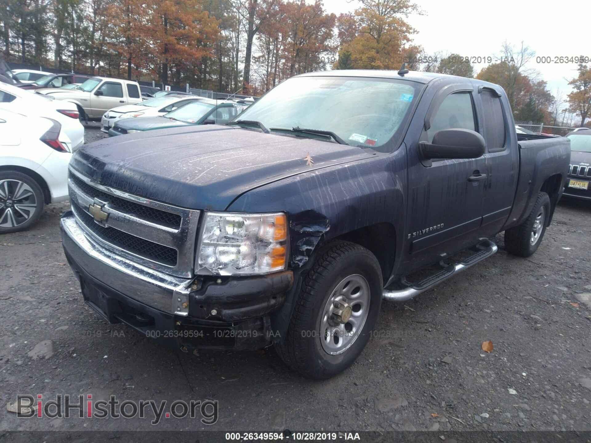 2007 CHEVROLET SILVERADO - VIN: 2GCEC19C571720618 - Фото 2