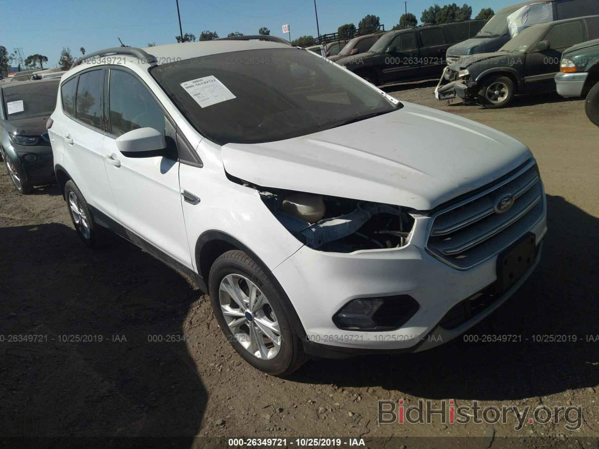 Photo 1FMCU0GD9JUA56244 - FORD ESCAPE 2018