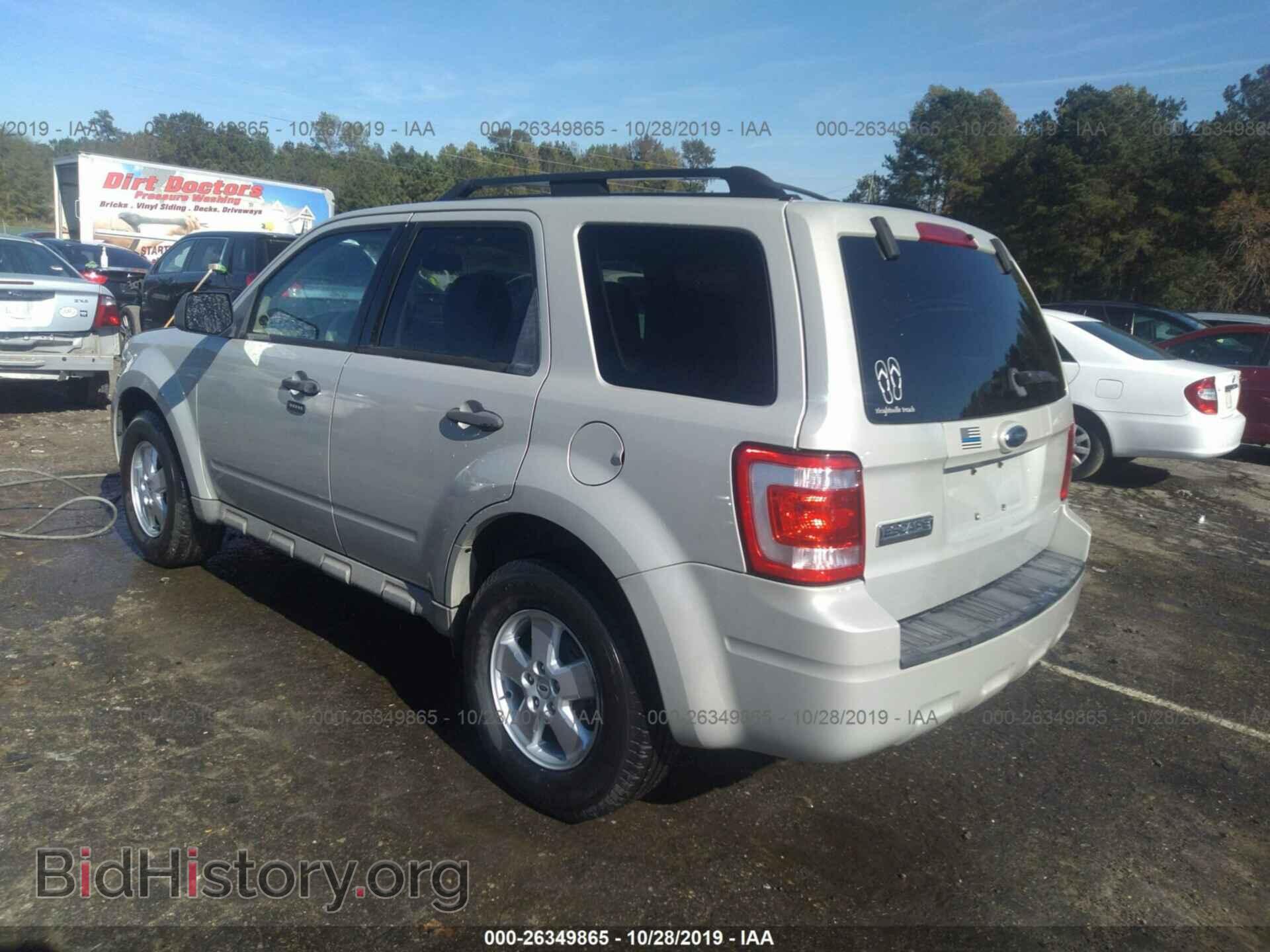 2009 FORD ESCAPE - VIN: 1FMCU03779KC47443 - Фото 3