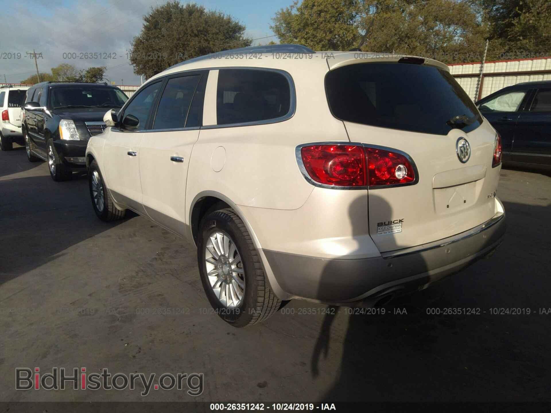 2011 BUICK ENCLAVE - VIN: 5GAKVBED0BJ344041 - Фото 3