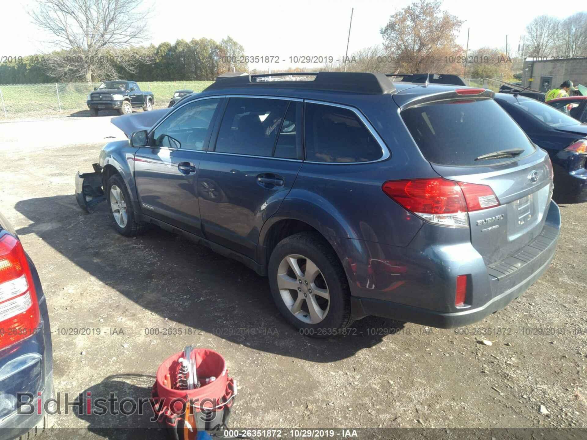 2014 SUBARU OUTBACK - VIN: 4S4BRBCC6E3214752 - Photo 3