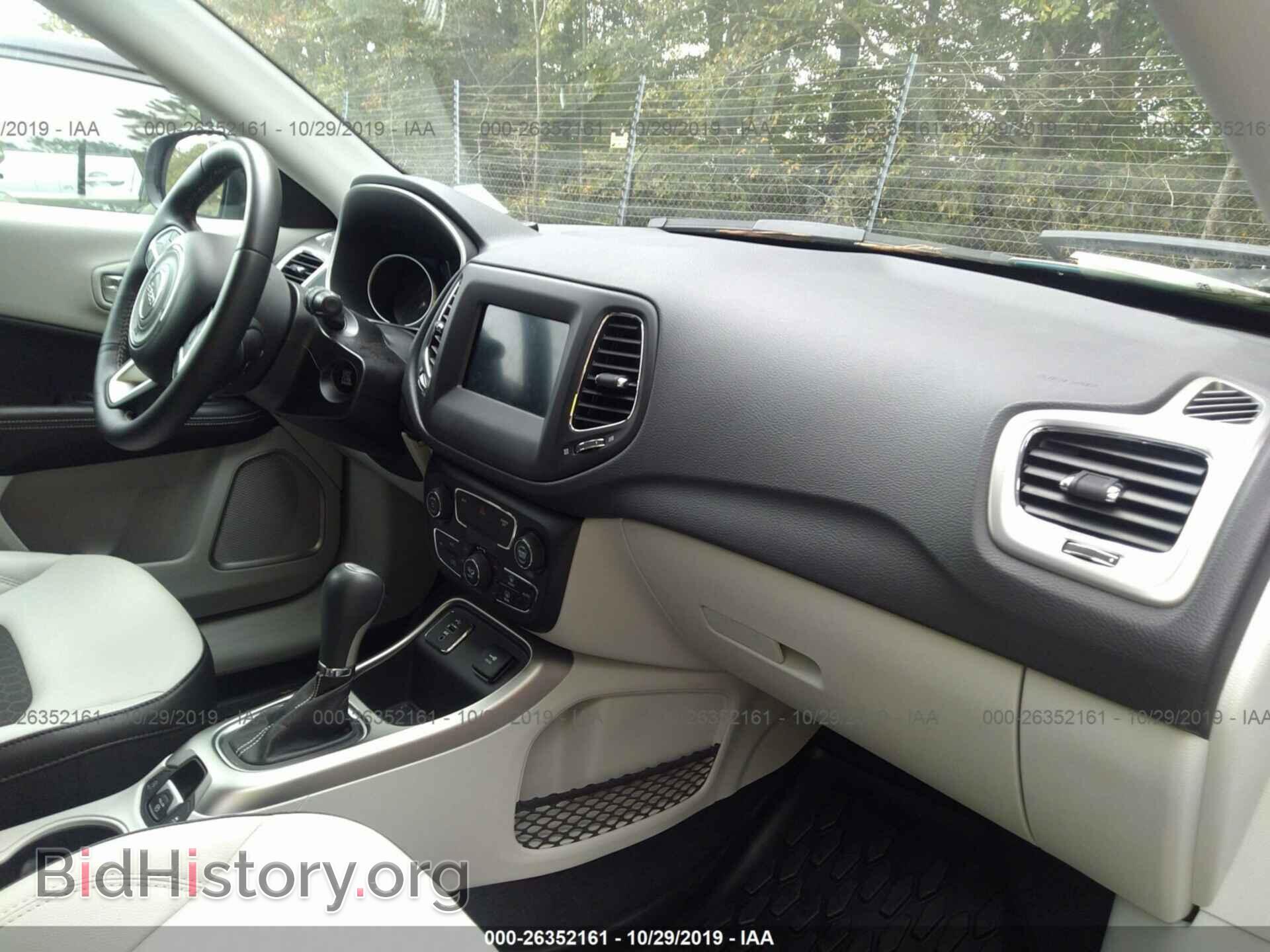 2018 JEEP Compass - VIN: 3C4NJCBB0JT468186 - Фото 5