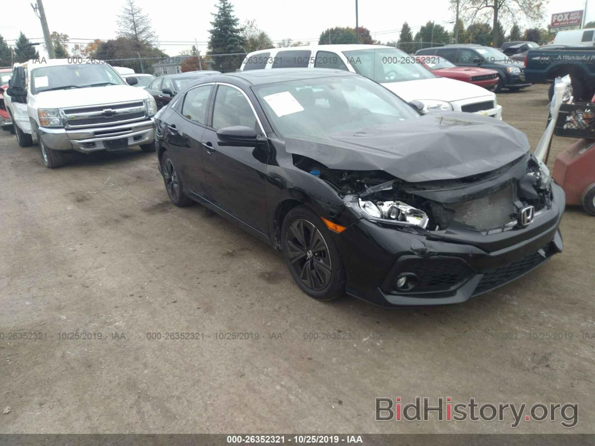 Photo SHHFK7H51JU220553 - Honda Civic 2018