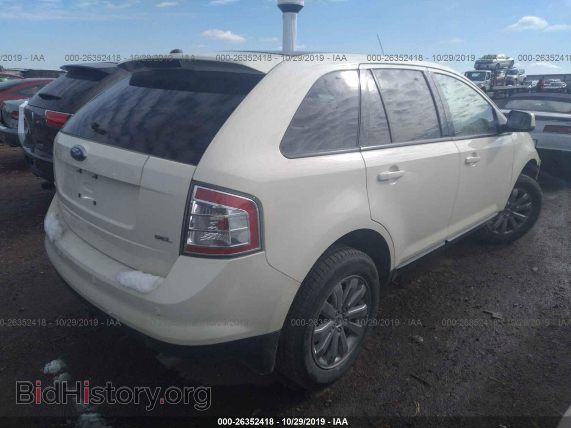 2007 Ford Edge - VIN: 2FMDK39C07BA26824 - Photo 4