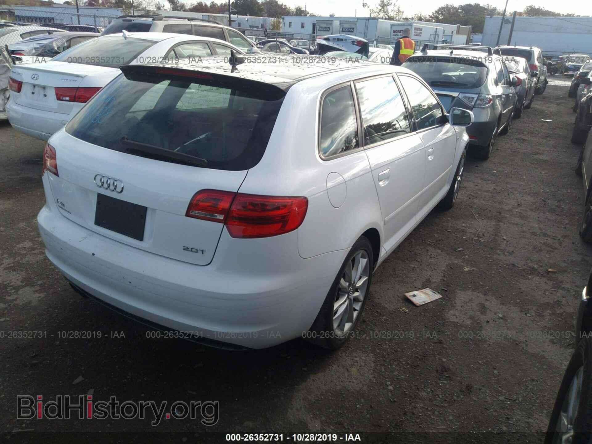 2011 AUDI A3 - VIN: WAUBEAFM0BA138397 - Фото 4
