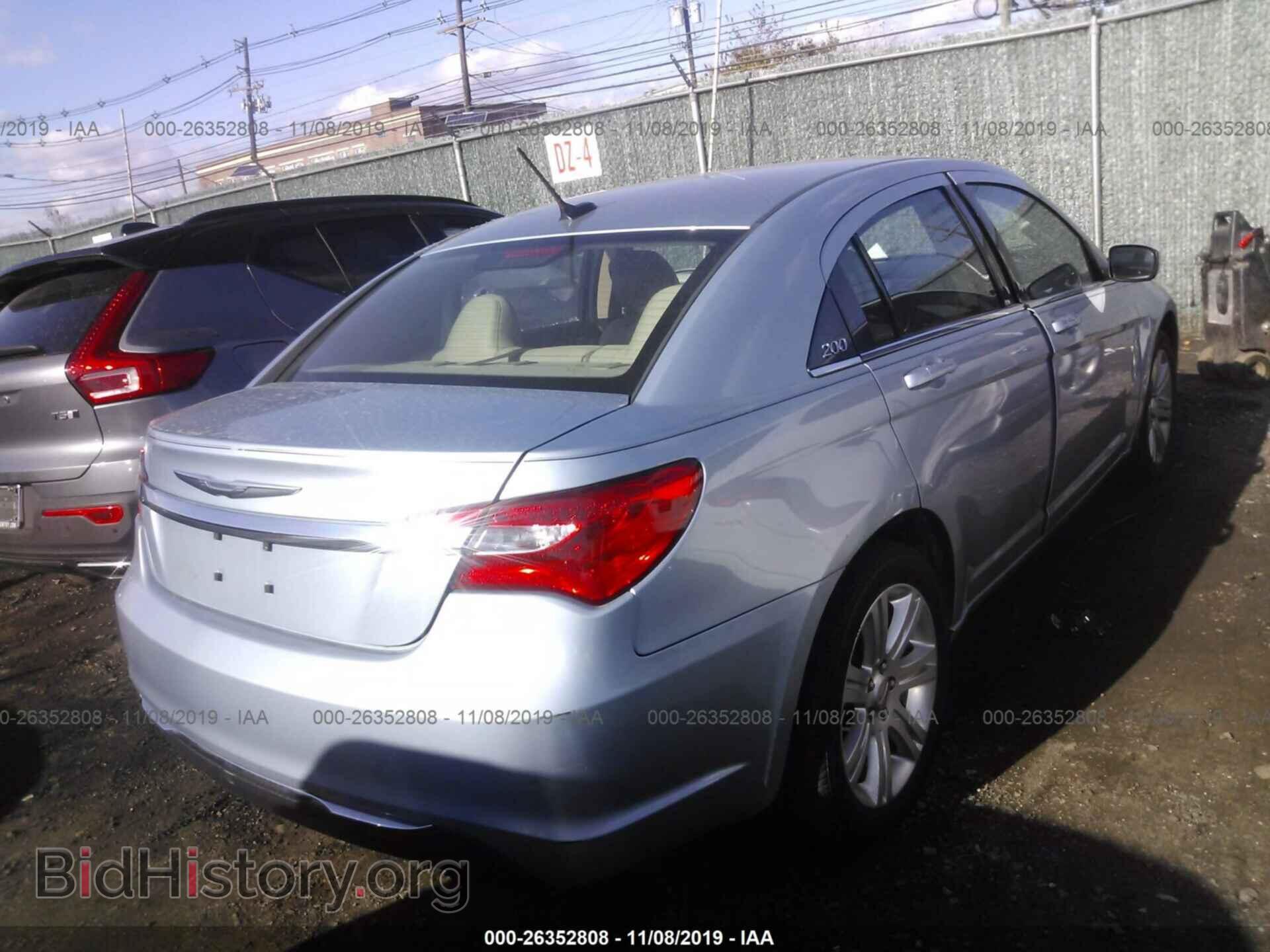 2013 CHRYSLER 200 - VIN: 1C3CCBBB8DN651758 - Фото 4