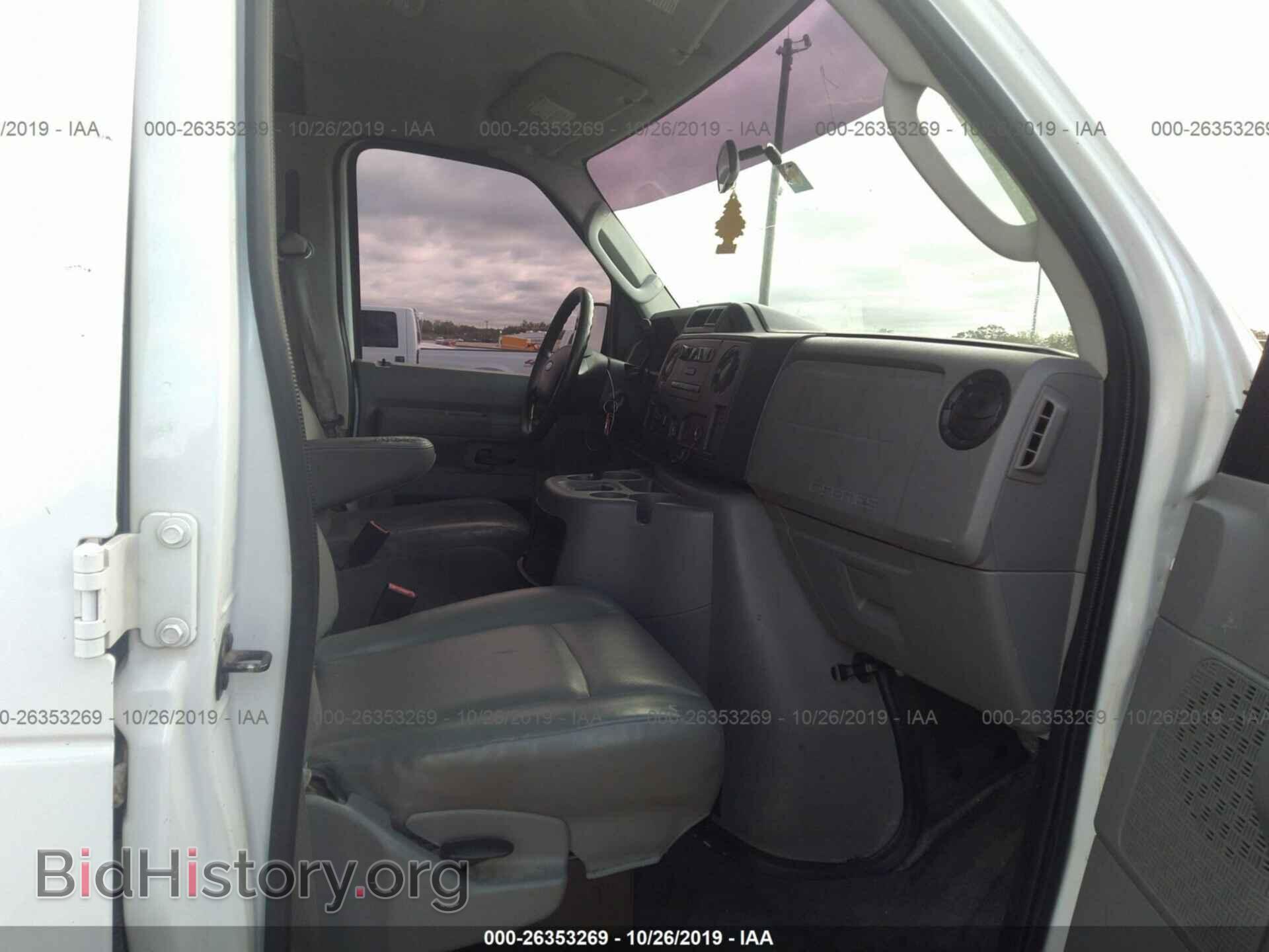 2011 FORD ECONOLINE - VIN: 1FTSE3EL7BDA09532 - Фото 5