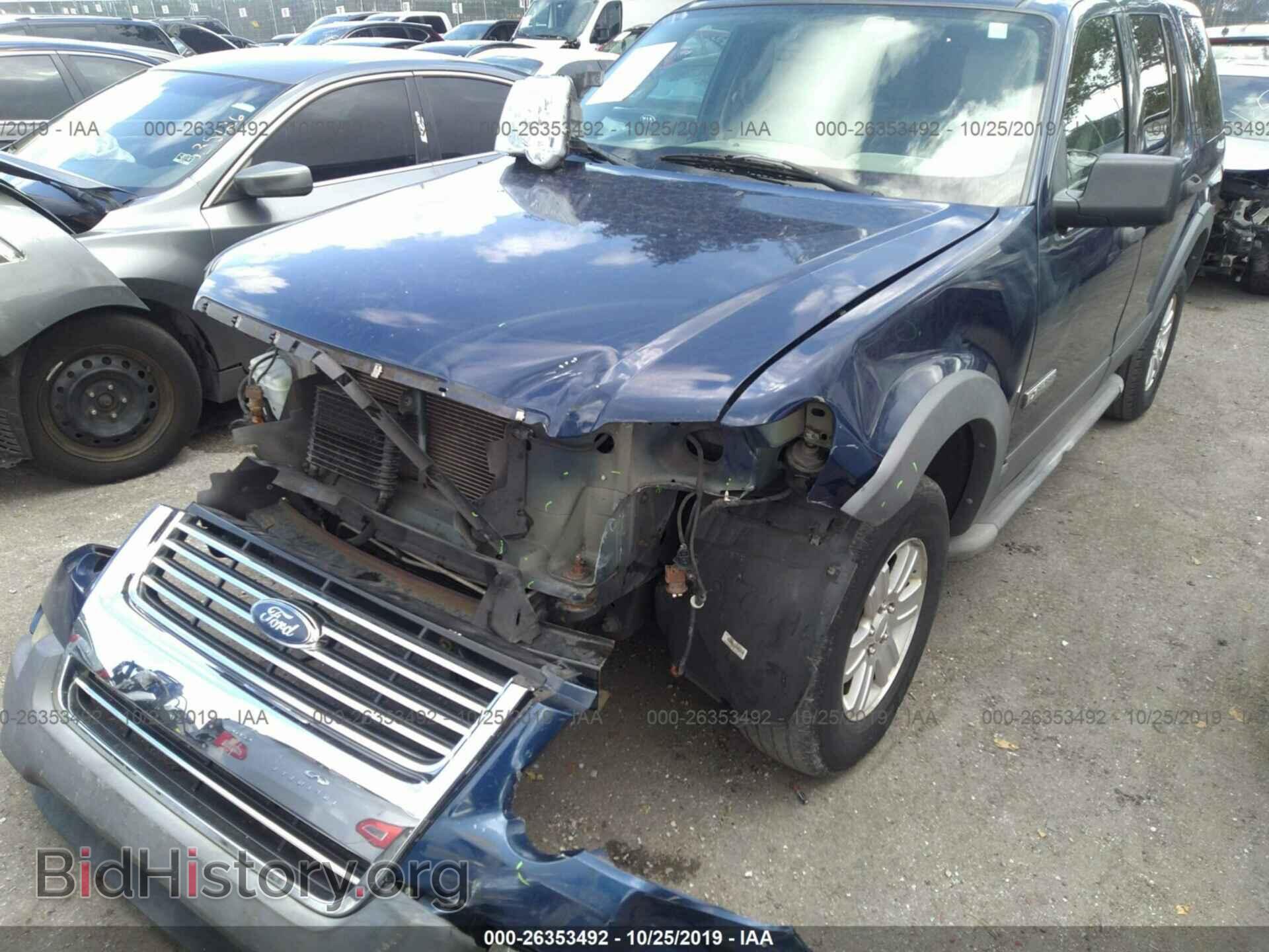 2006 Ford Explorer - VIN: 1FMEU63E96UA43575 - Фото 2