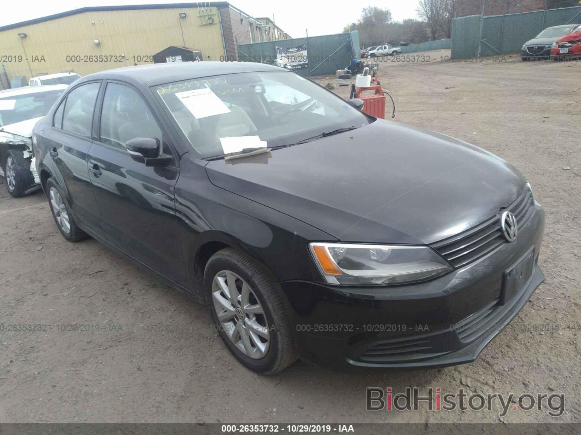 Фотография 3VWDZ7AJ7BM101153 - VOLKSWAGEN JETTA 2011