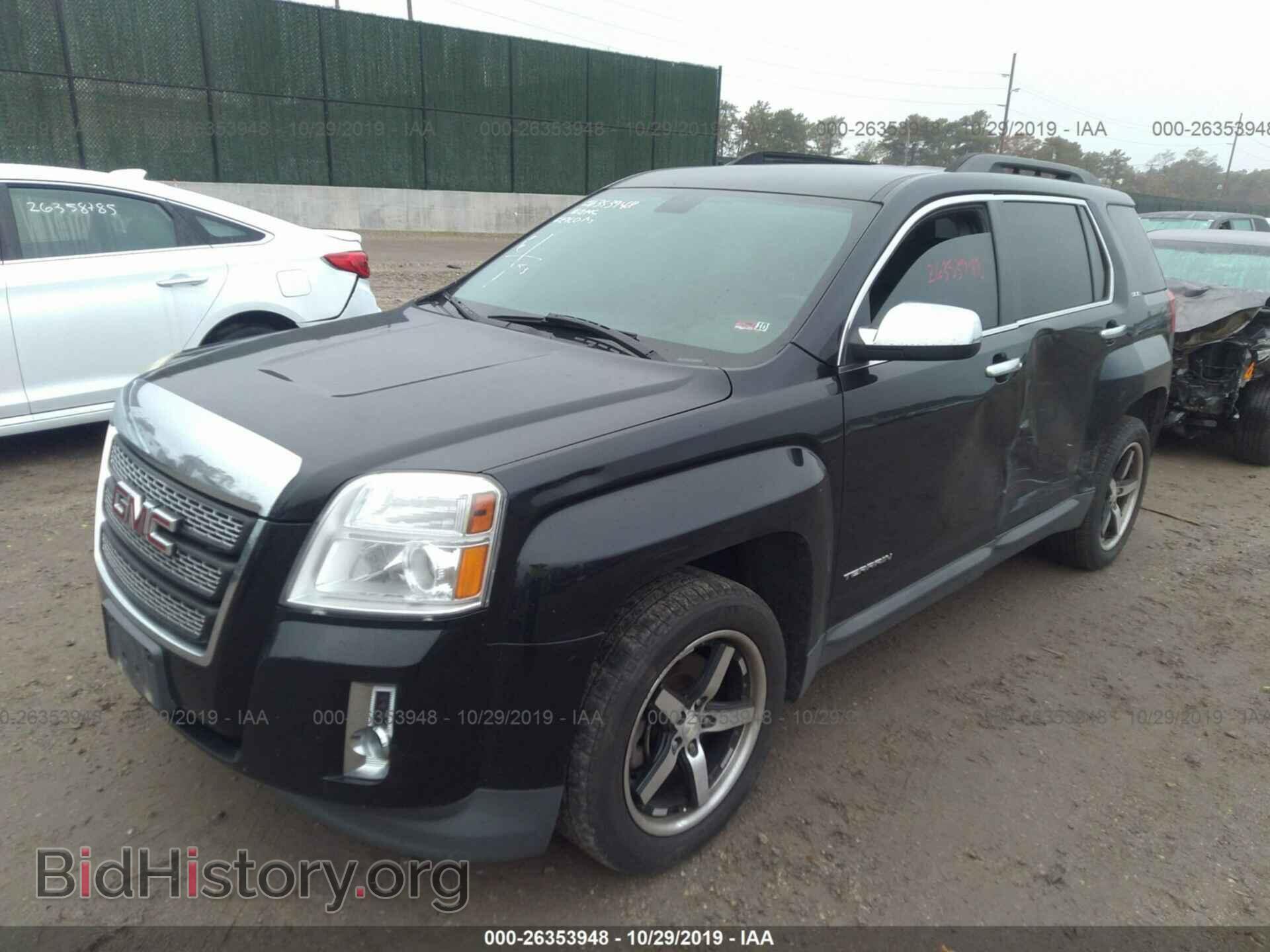 2011 GMC TERRAIN - VIN: 2CTALSEC4B6298075 - Фото 2
