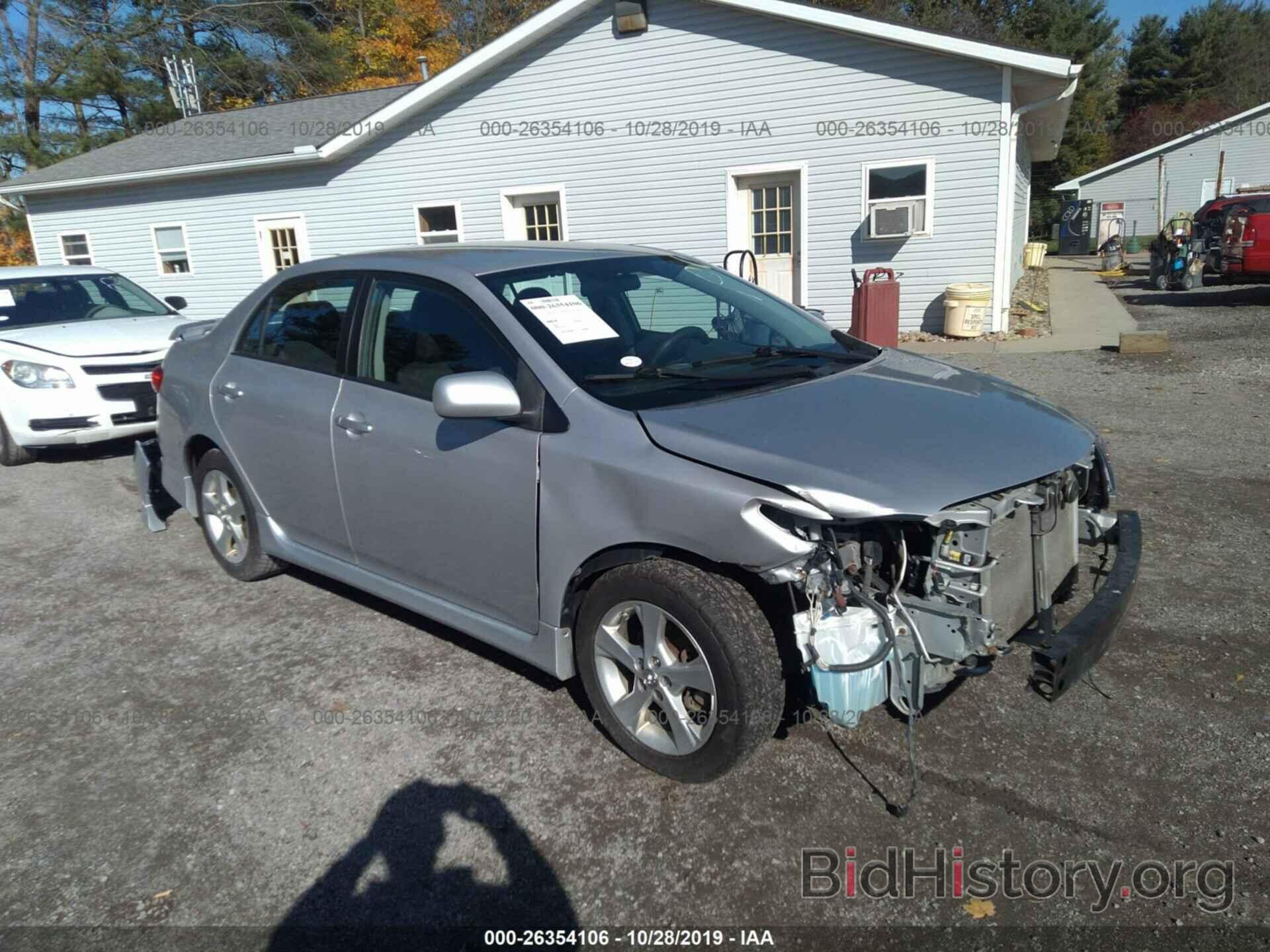 Photo 2T1BU4EEXBC572548 - TOYOTA COROLLA 2011