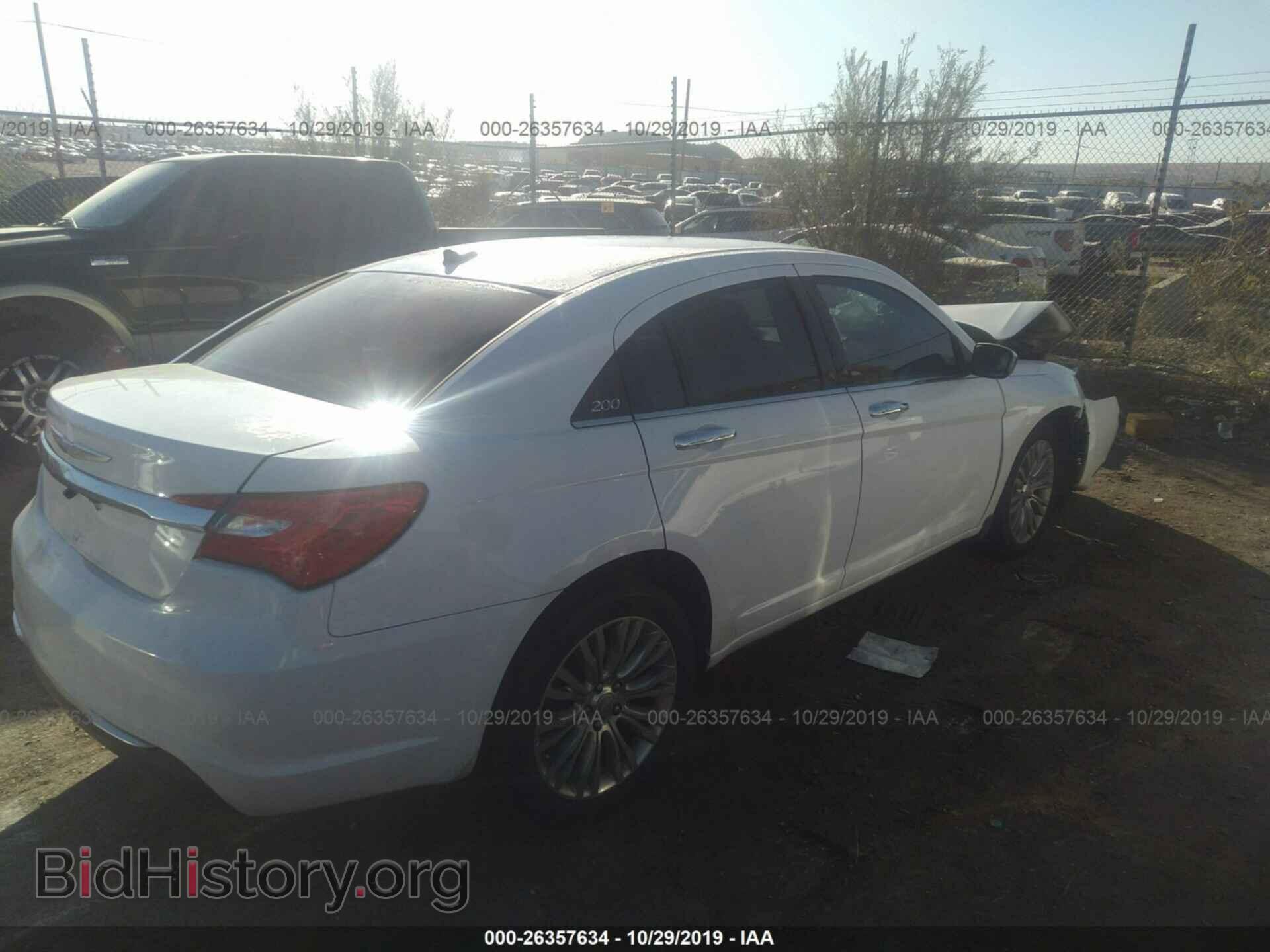 2012 CHRYSLER 200 - VIN: 1C3CCBCBXCN249303 - Фото 4