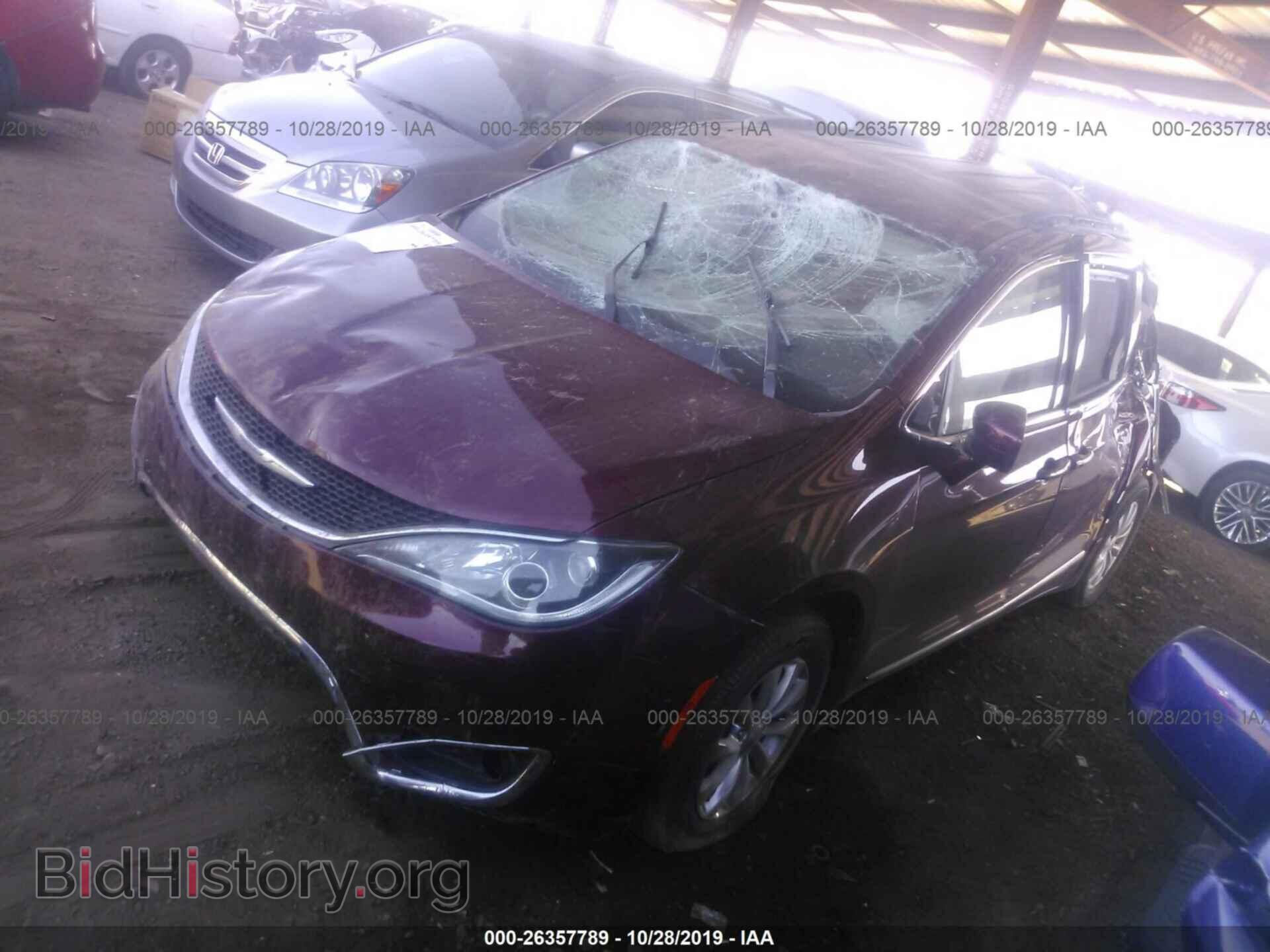 2018 CHRYSLER PACIFICA - VIN: 2C4RC1BG9JR217519 - Фото 2