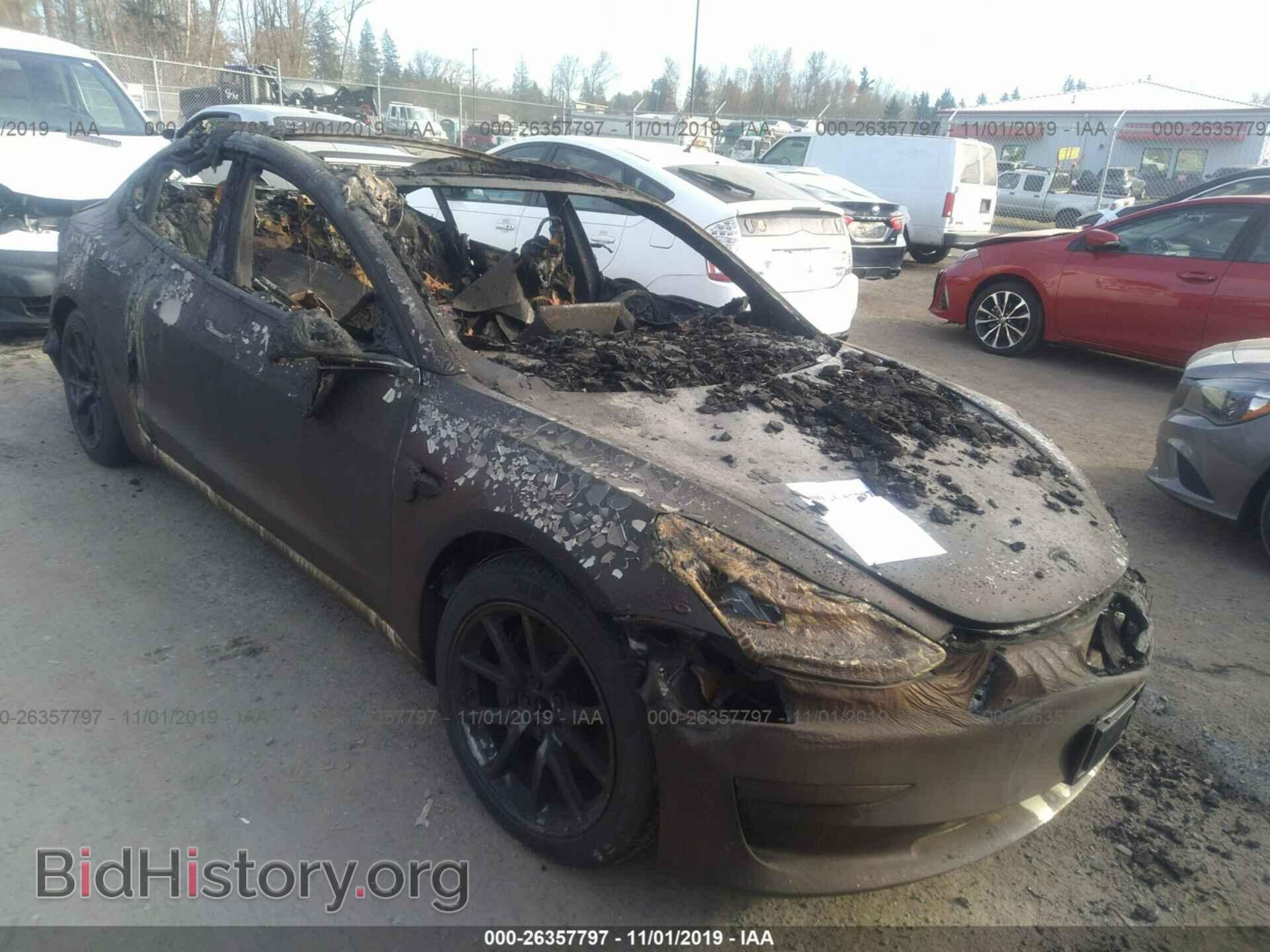 Фотография 5YJ3E1EA0JF044315 - TESLA MODEL 3 2018