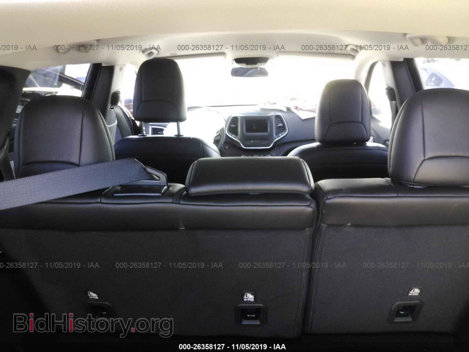 2019 JEEP CHEROKEE - VIN: 1C4PJLLB5KD371211 - Photo 8