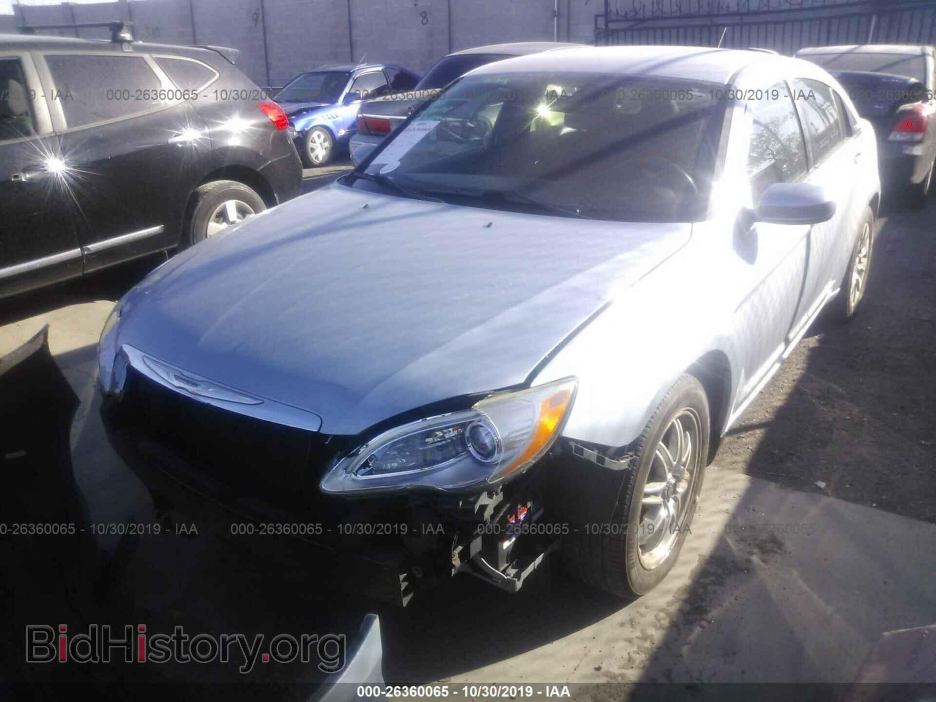 2012 CHRYSLER 200 - VIN: 1C3CCBAB6CN191922 - Фото 2