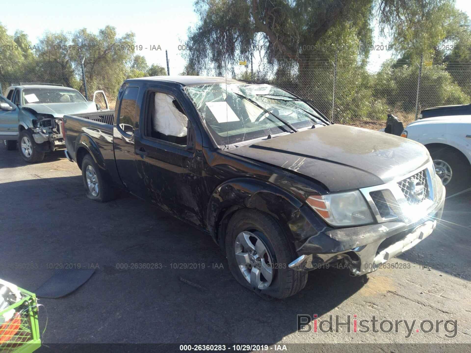Photo 1N6AD0CU4BC400195 - Nissan Frontier 2011